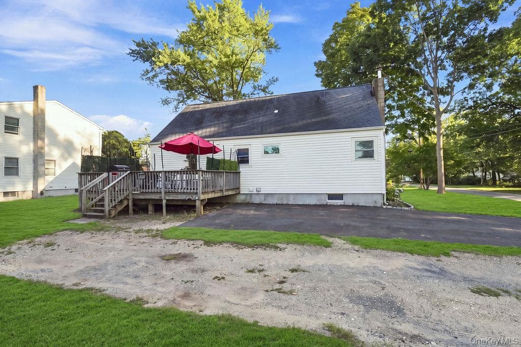 731 Muncey Road thumbnail 20