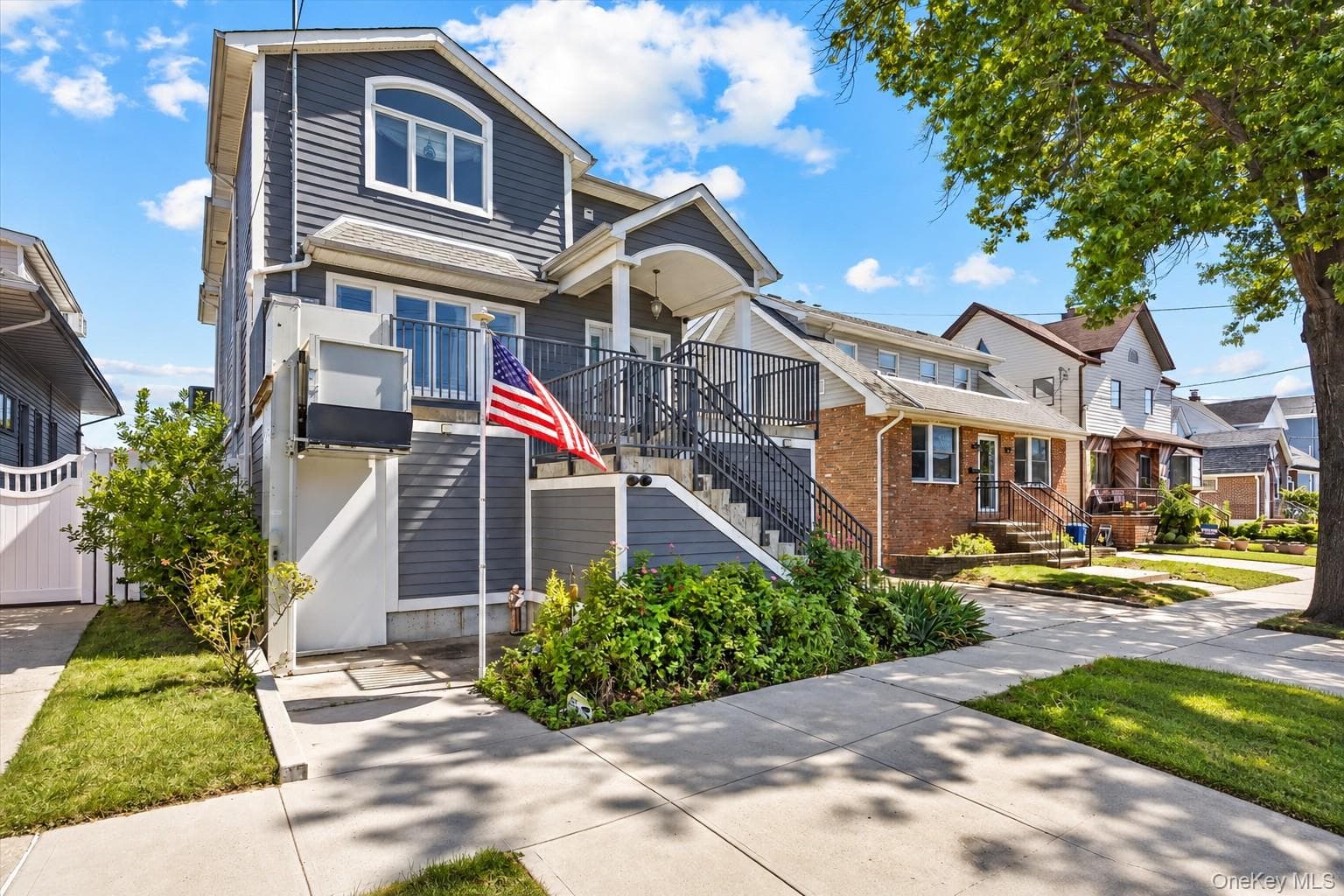159-19 101 Street St, Howard Beach