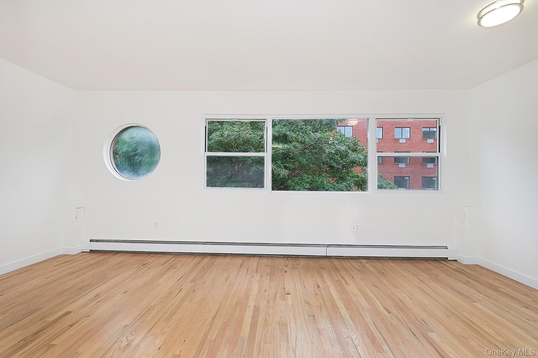 1180 Sherman Avenue thumbnail 2