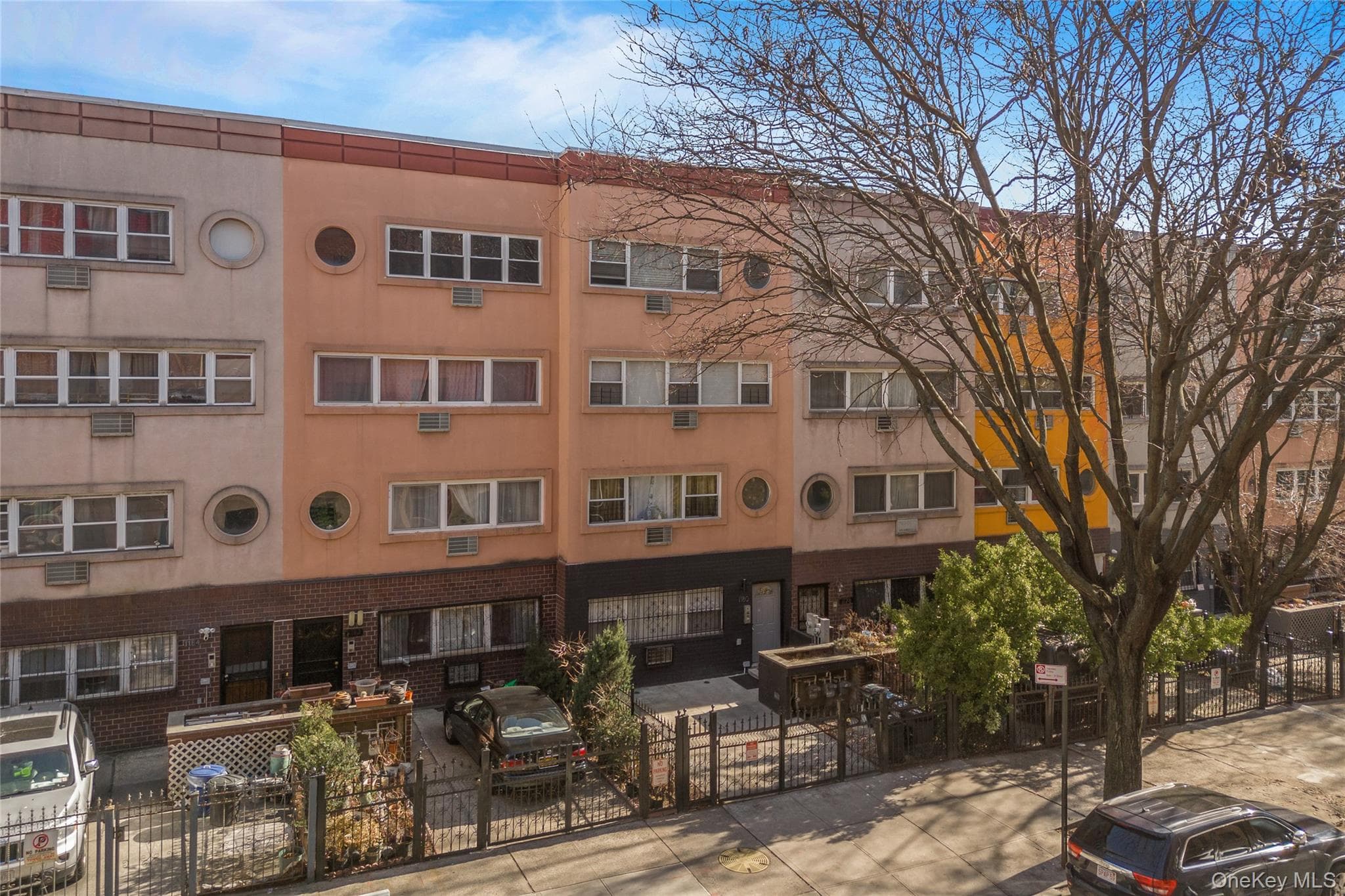 1180 Sherman Avenue thumbnail 19