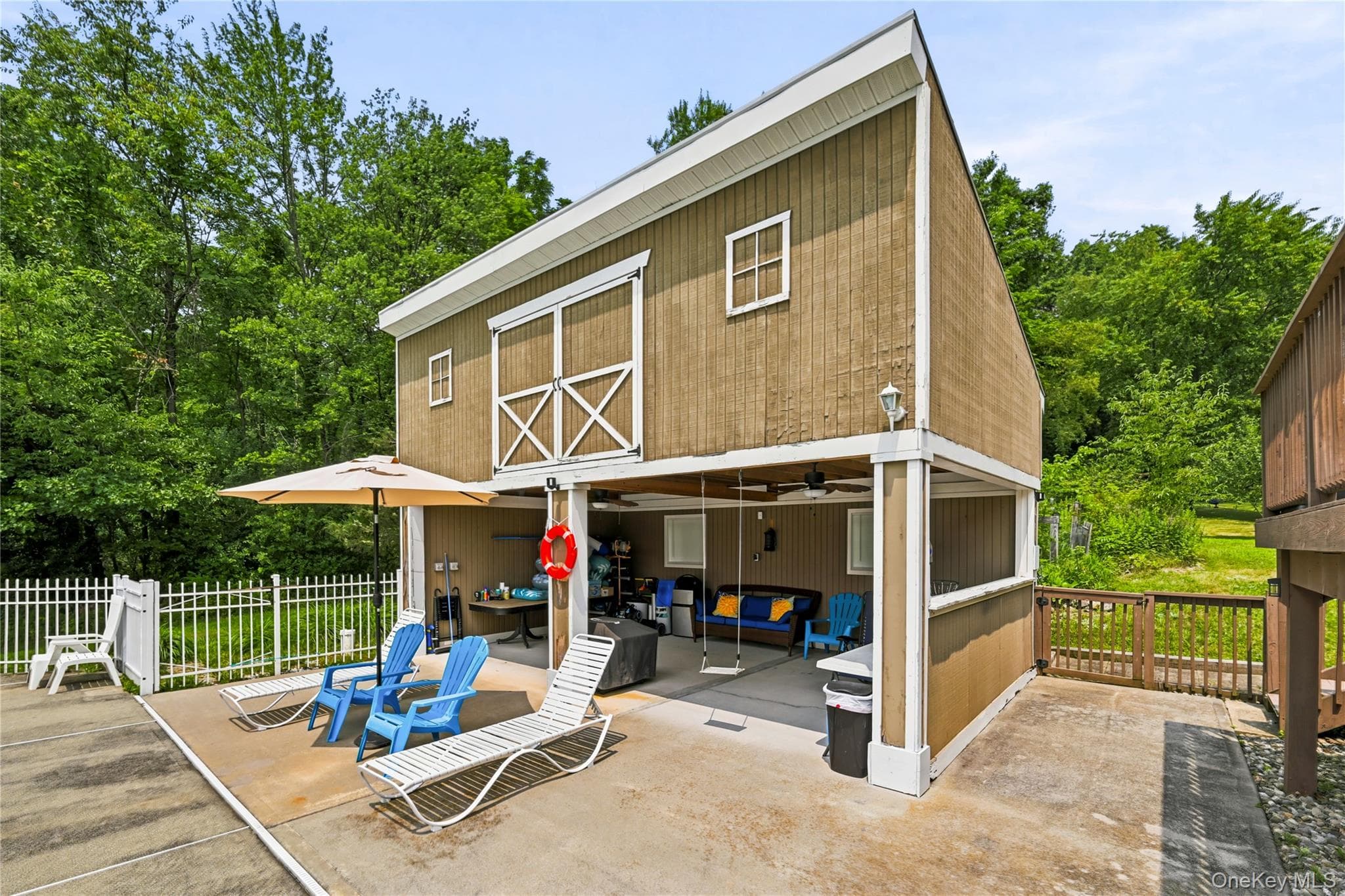564 Clove Road thumbnail 43