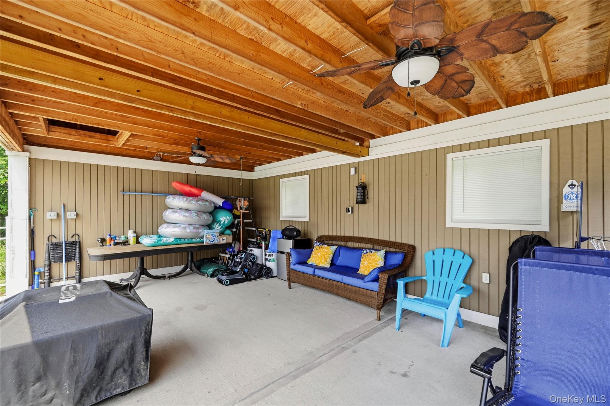 564 Clove Road thumbnail 44