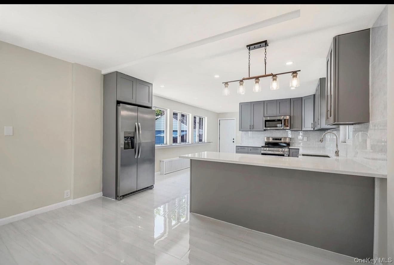 530 Washington Avenue thumbnail 9
