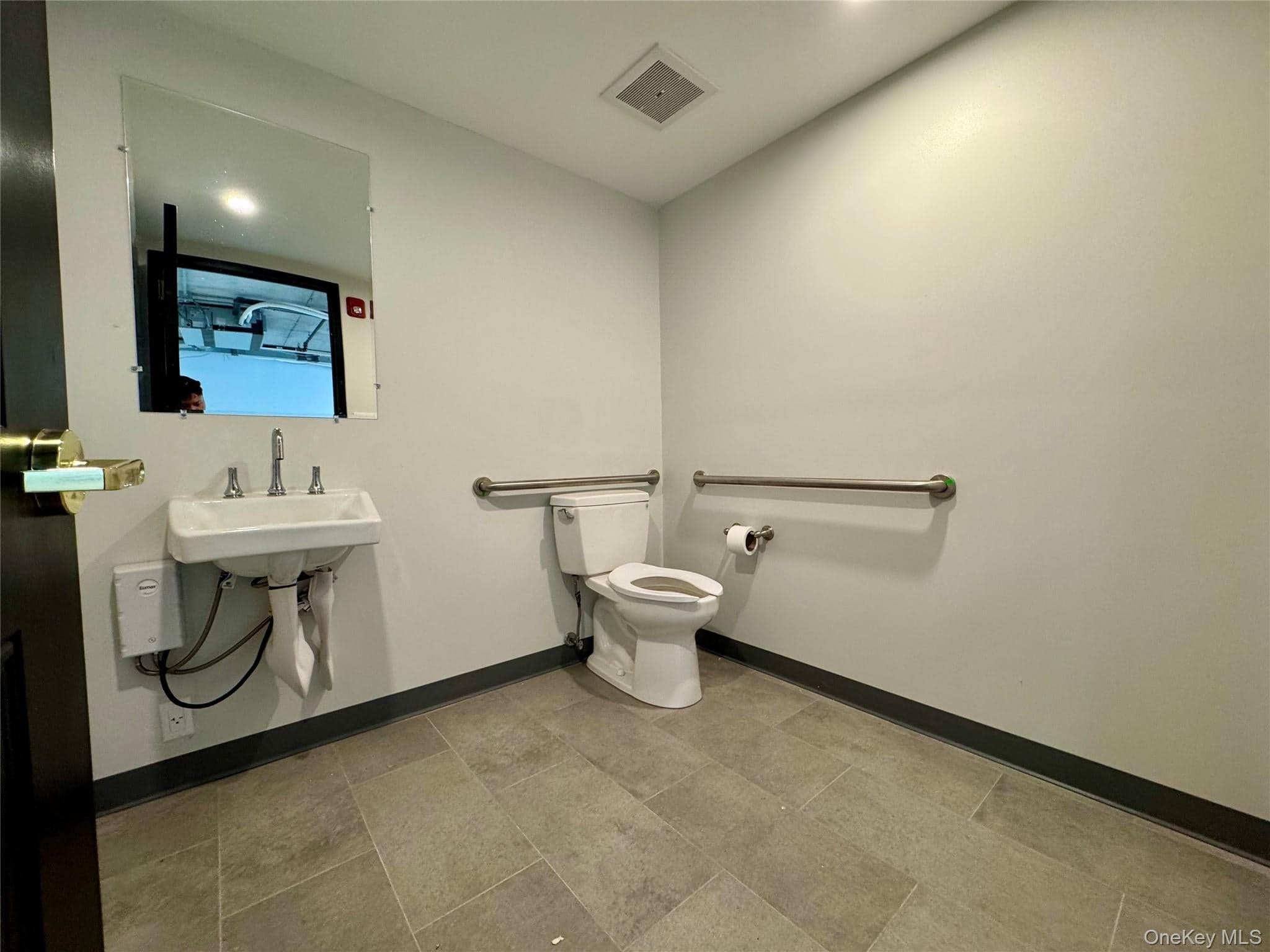 43-20 52nd Street Unit: CF thumbnail 11