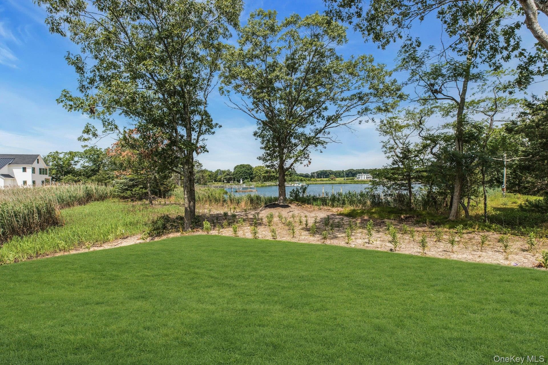 255 Peconic Bay Boulevard thumbnail 42