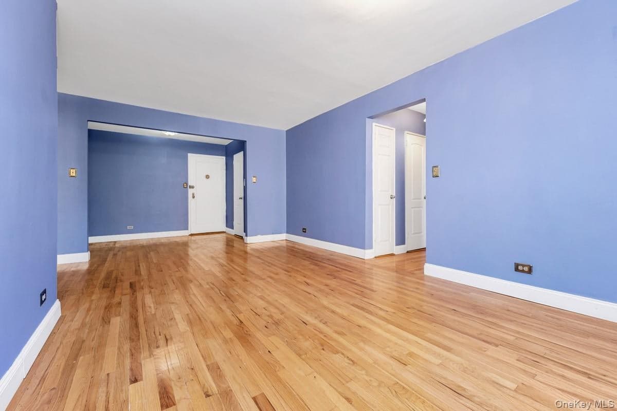 140-21 Burden Crescent Cres Unit: 306 thumbnail 6