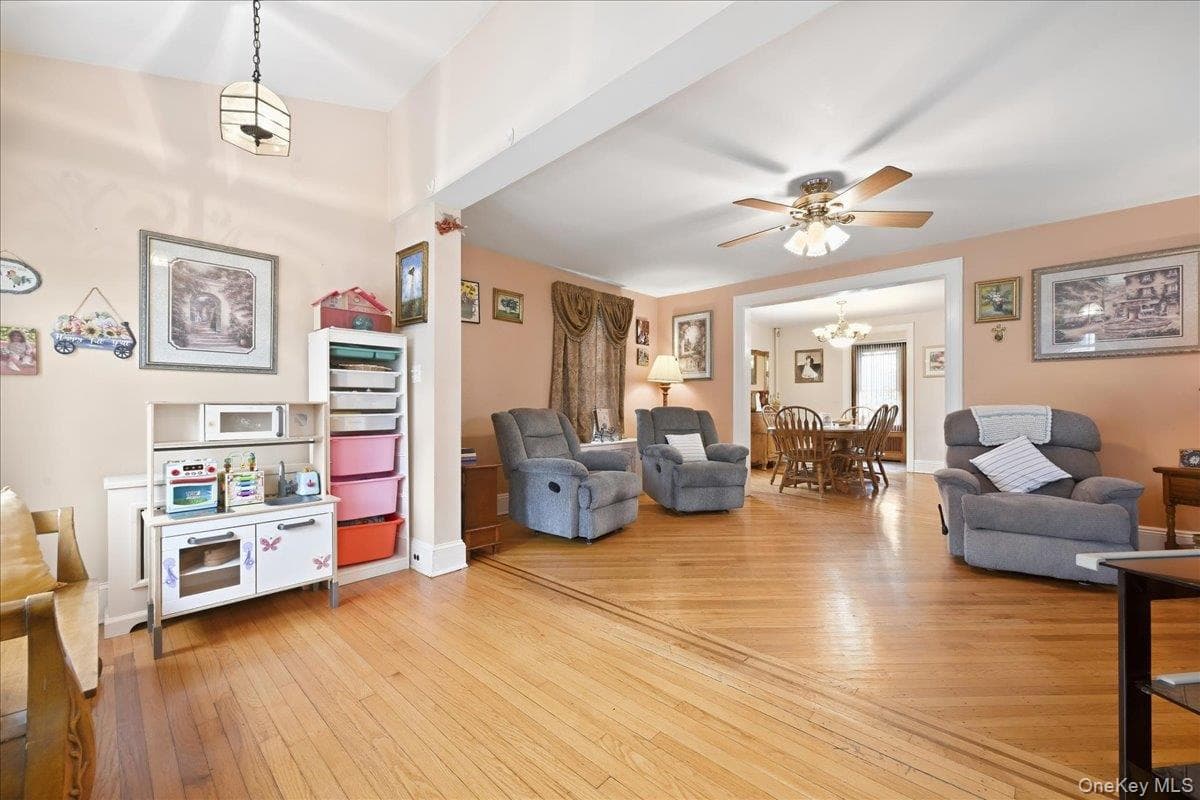 56 Elmwood Street thumbnail 4