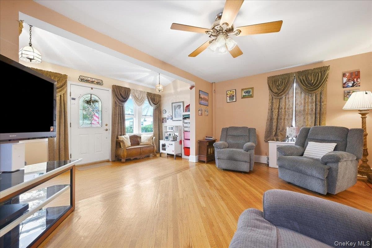 56 Elmwood Street thumbnail 6