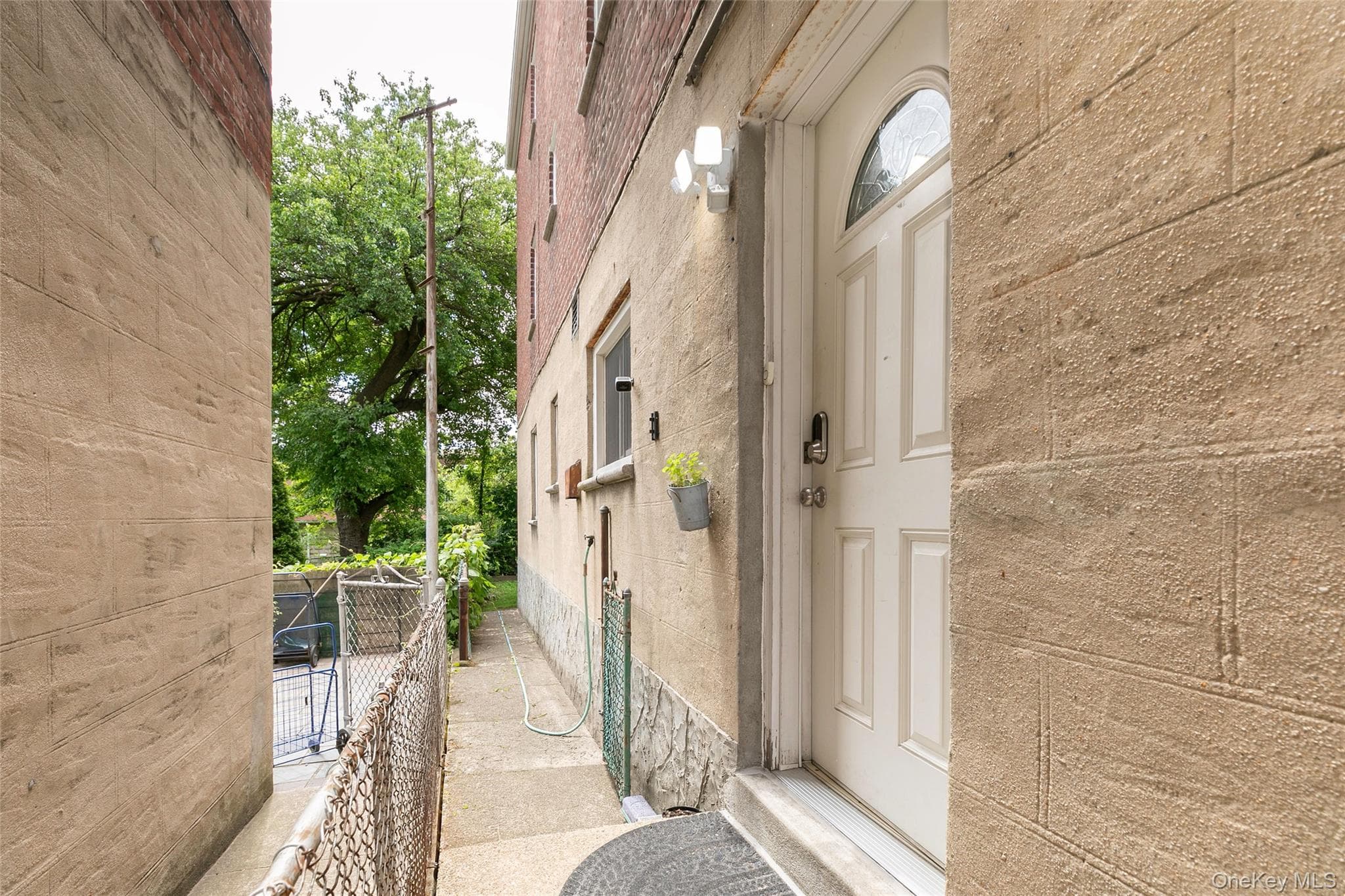810 Neill Avenue thumbnail 5