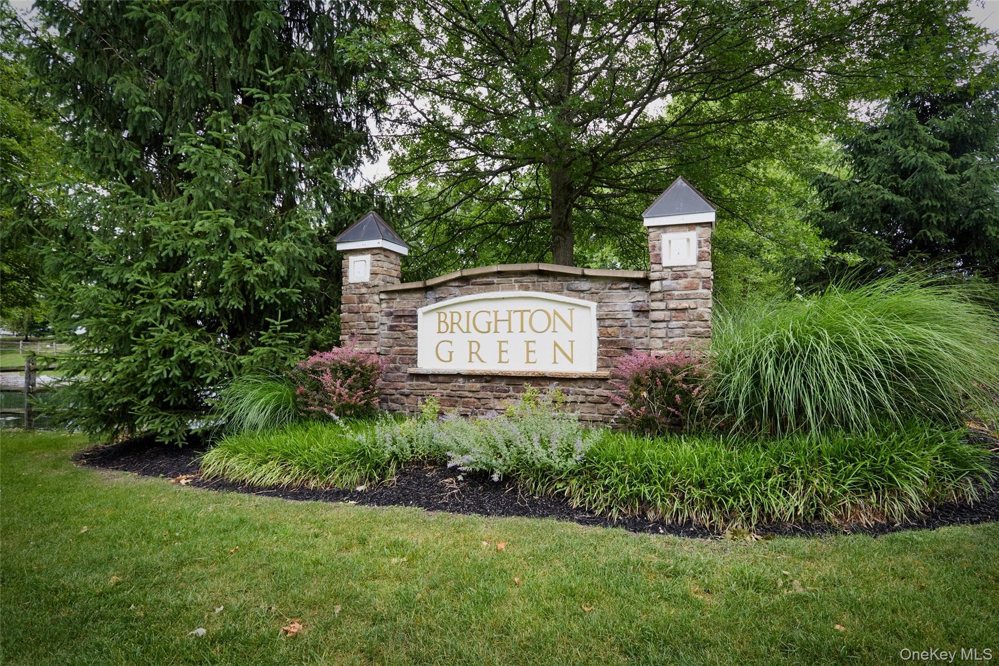 7 Bainbridge Place Unit: 404, Newburgh