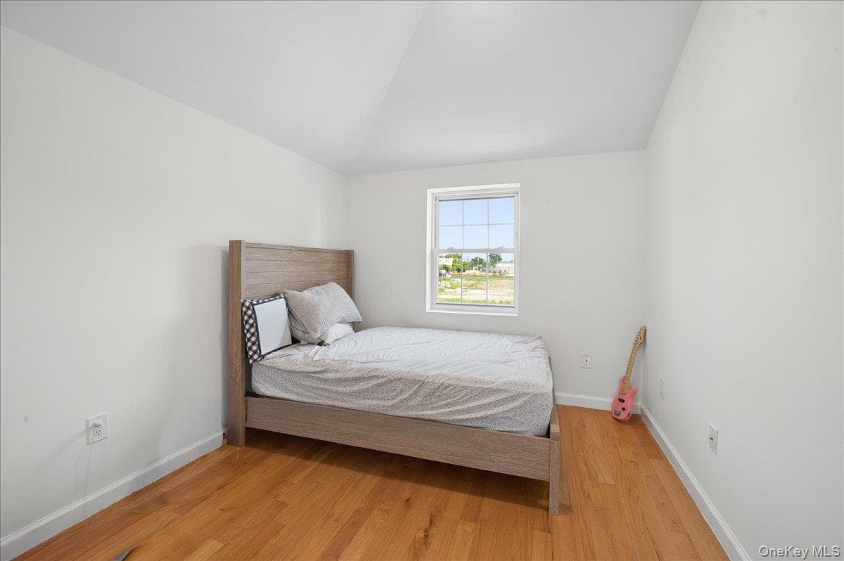 290 Zerega Avenue thumbnail 15