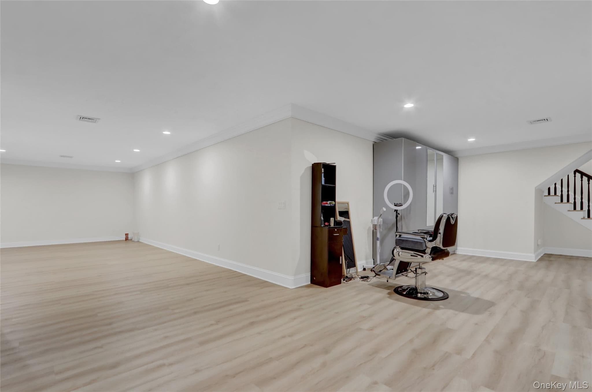 119 Wheatley Road thumbnail 38