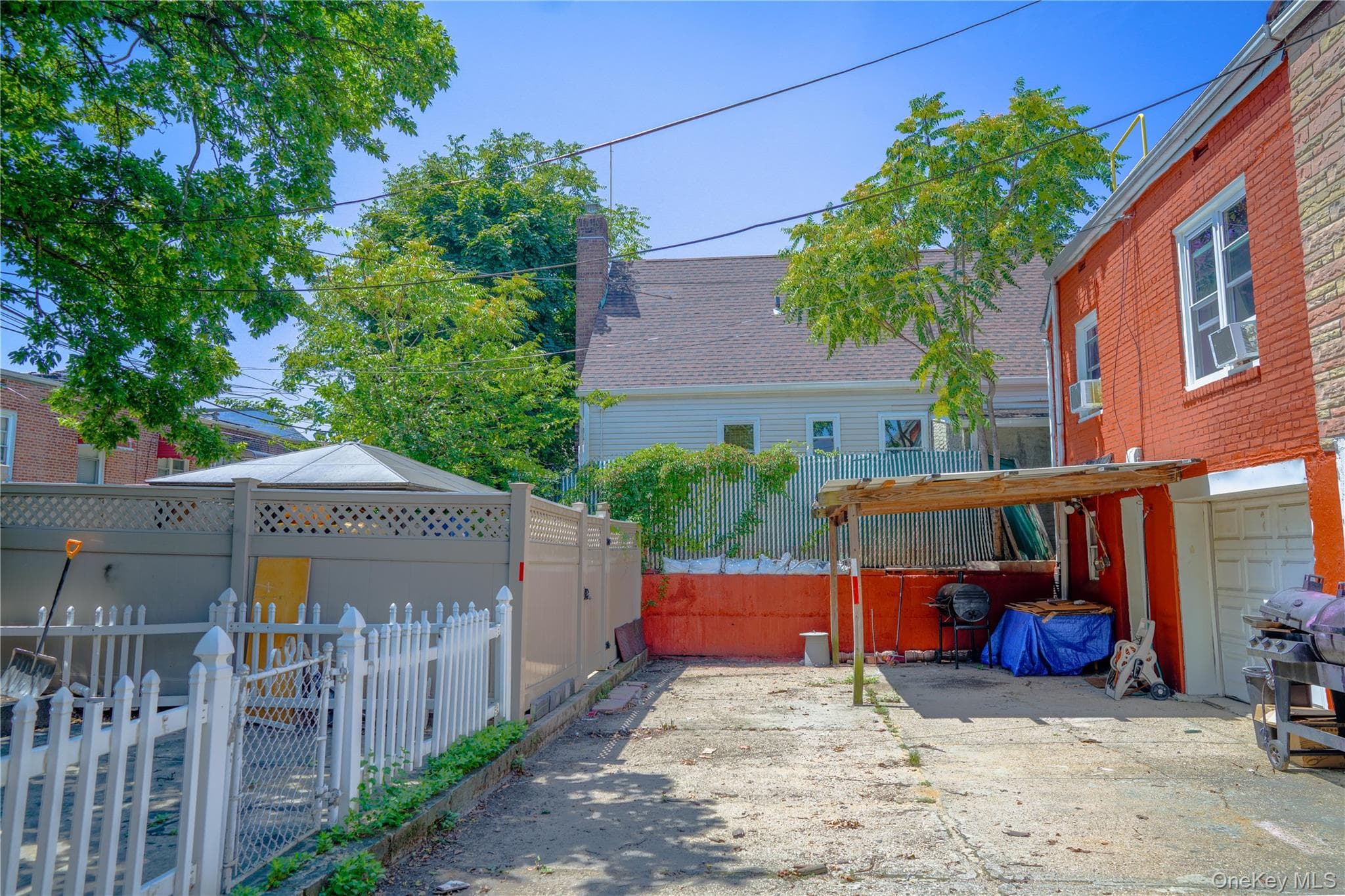 17910 Mathewson Court thumbnail 9