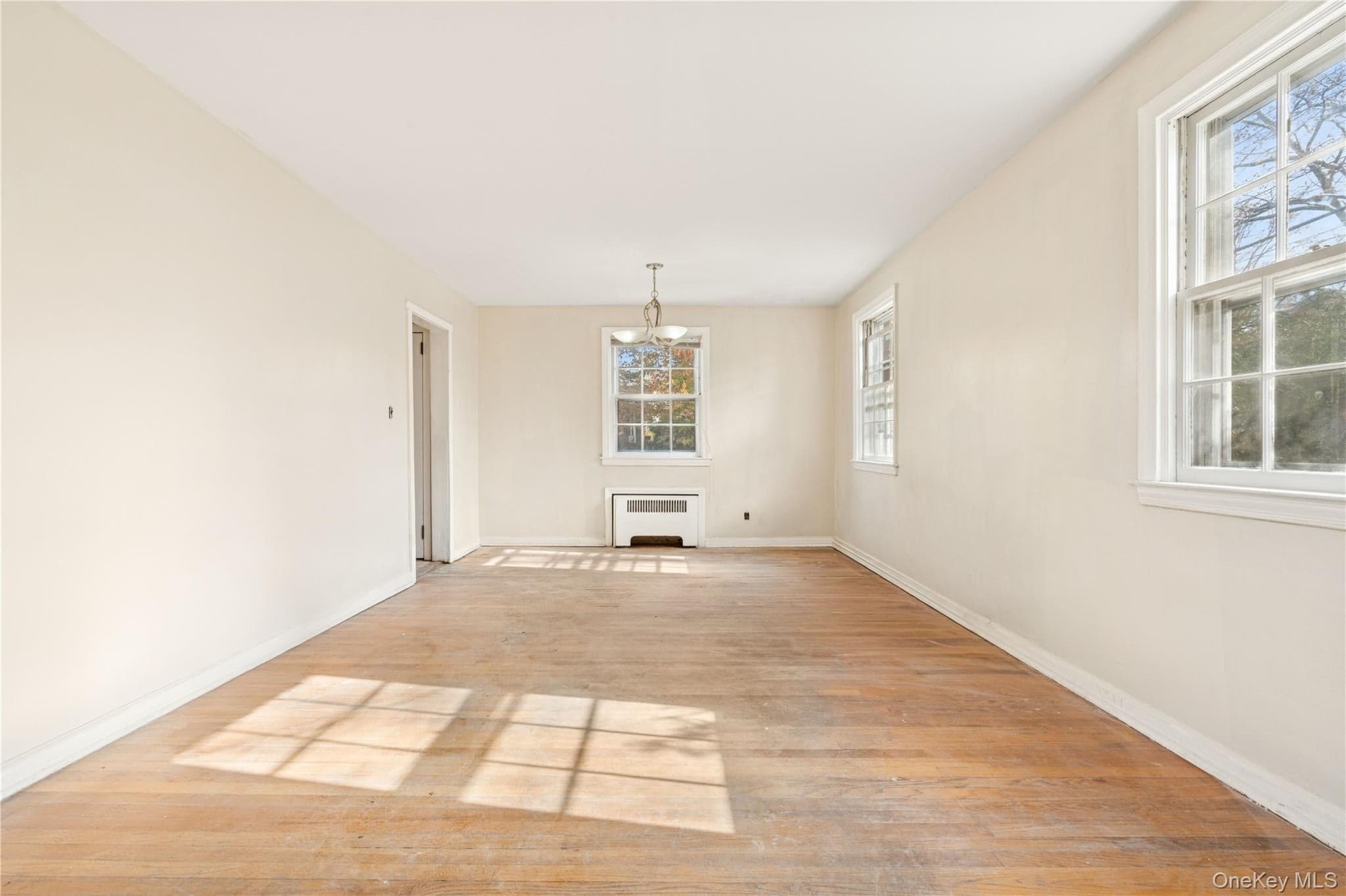 97 Wescott Boulevard thumbnail 3