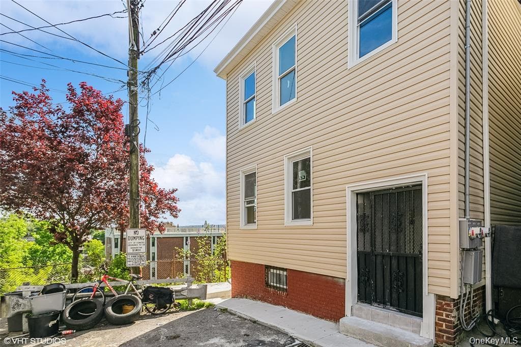 15 Stewart Place, Yonkers