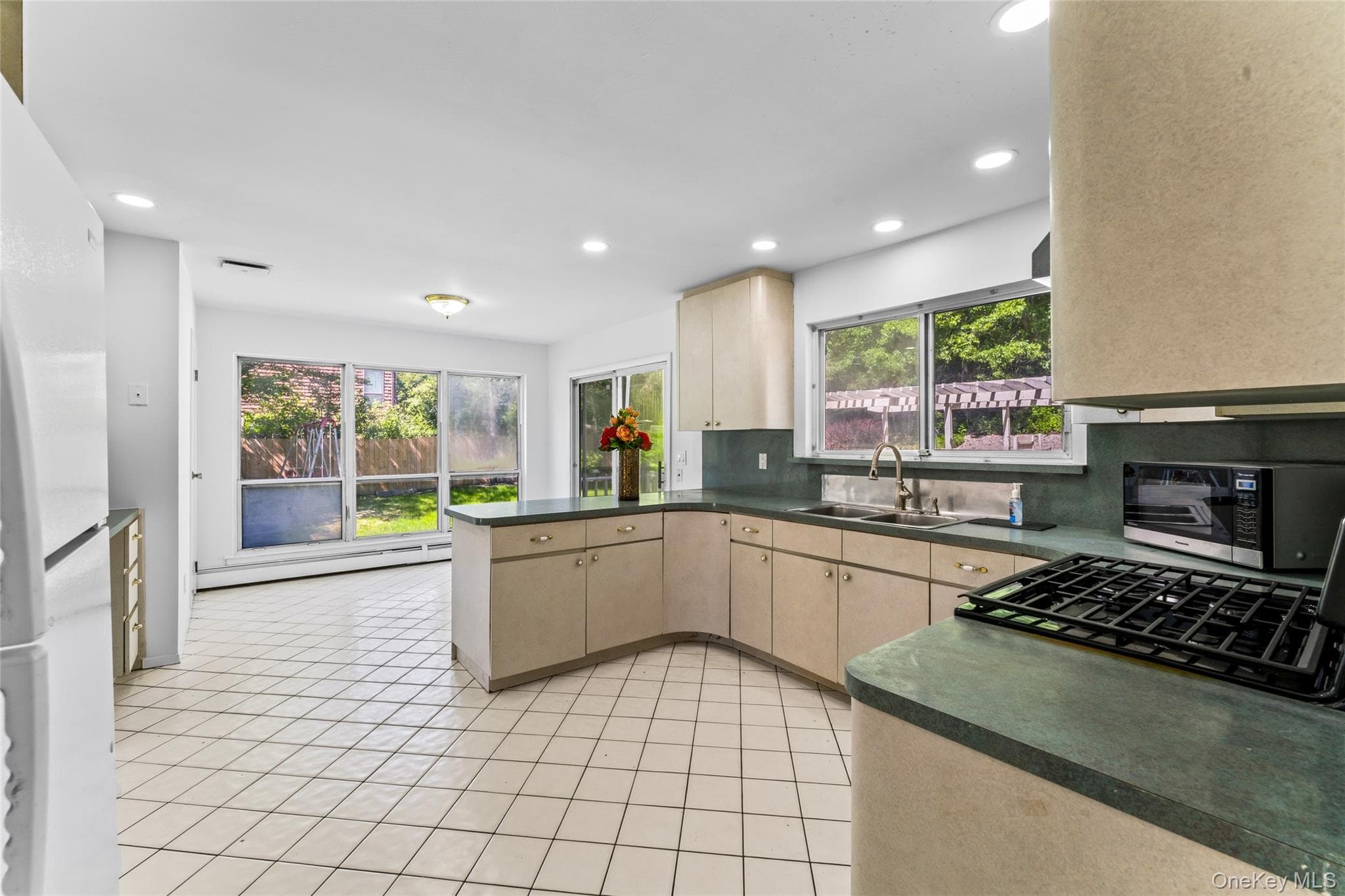 126 Bagatelle Road thumbnail 23