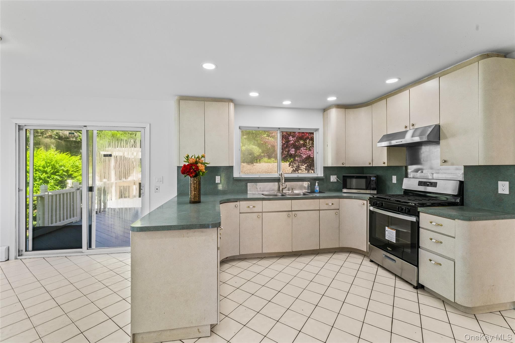 126 Bagatelle Road thumbnail 21