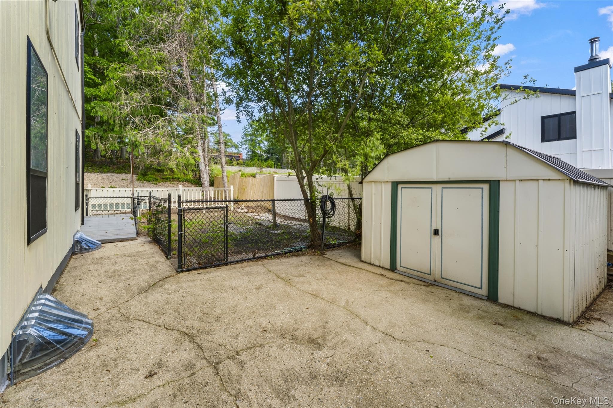 126 Bagatelle Road thumbnail 47
