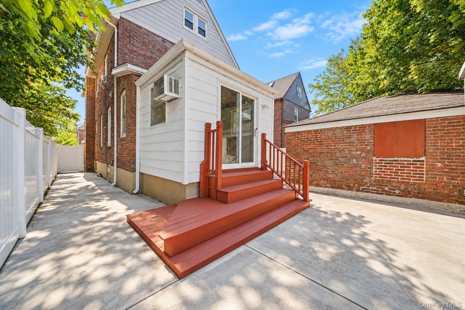 115 Canterbury Gate thumbnail 26