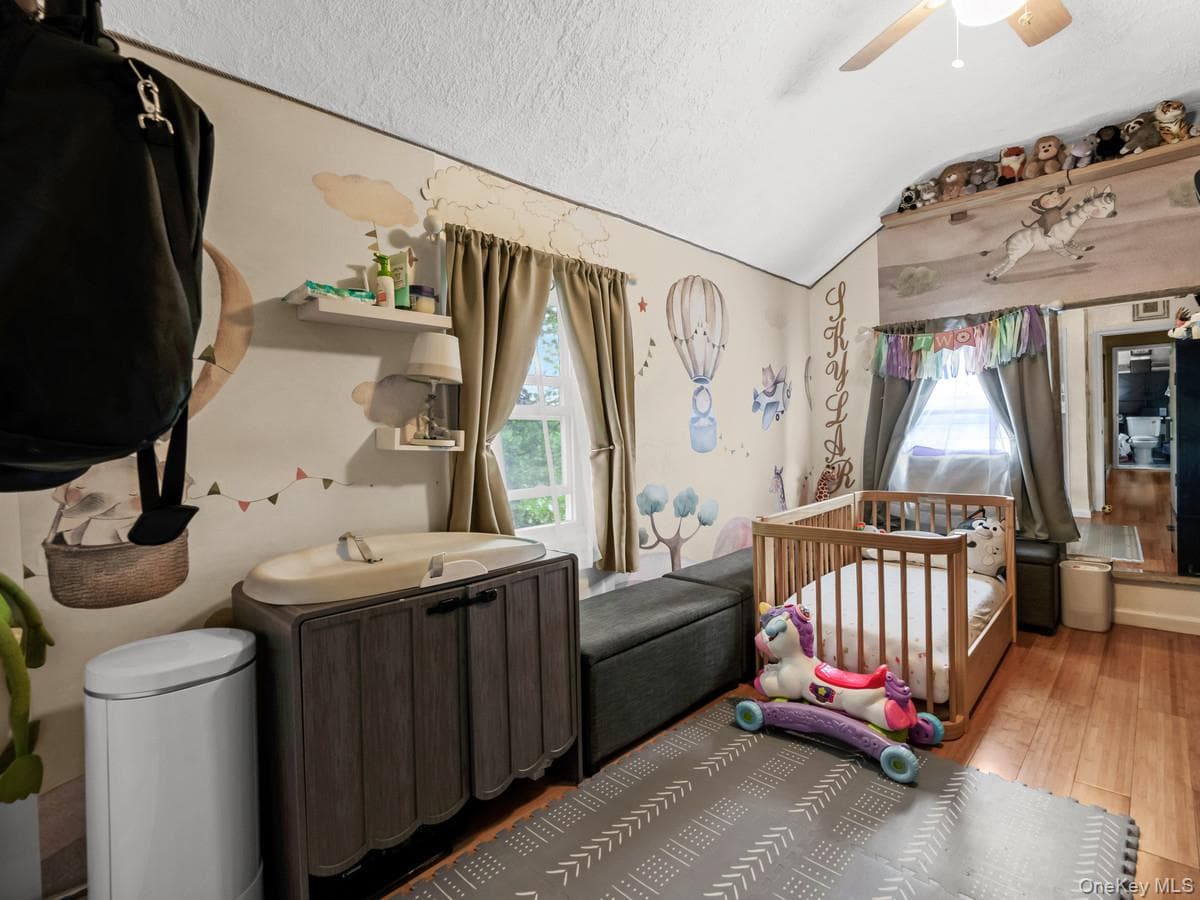 218-12 141st Road thumbnail 9