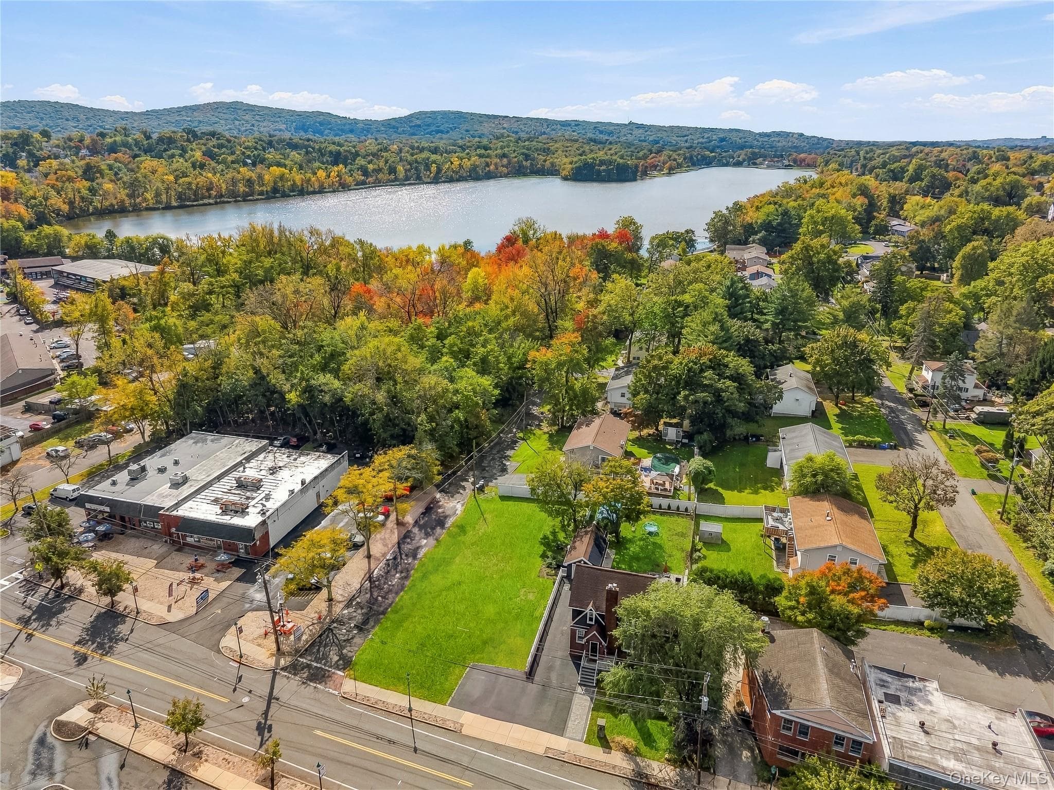 51 Lake Road thumbnail 48