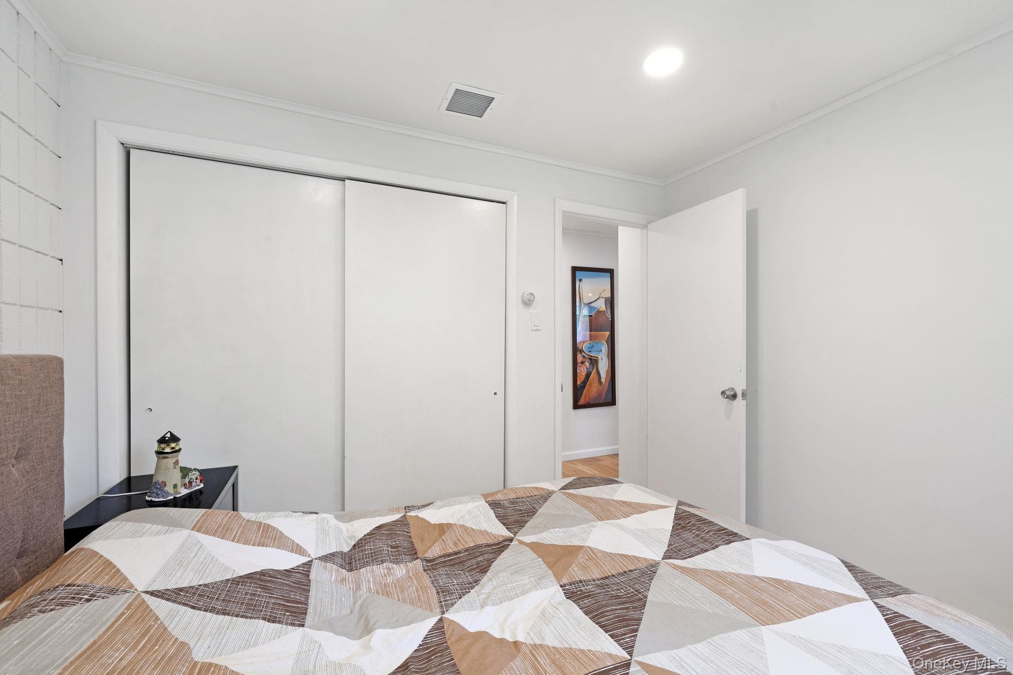 35 Kroeger Road thumbnail 17