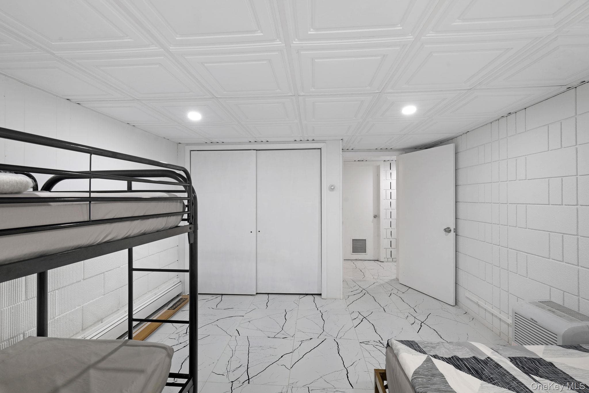 35 Kroeger Road thumbnail 23