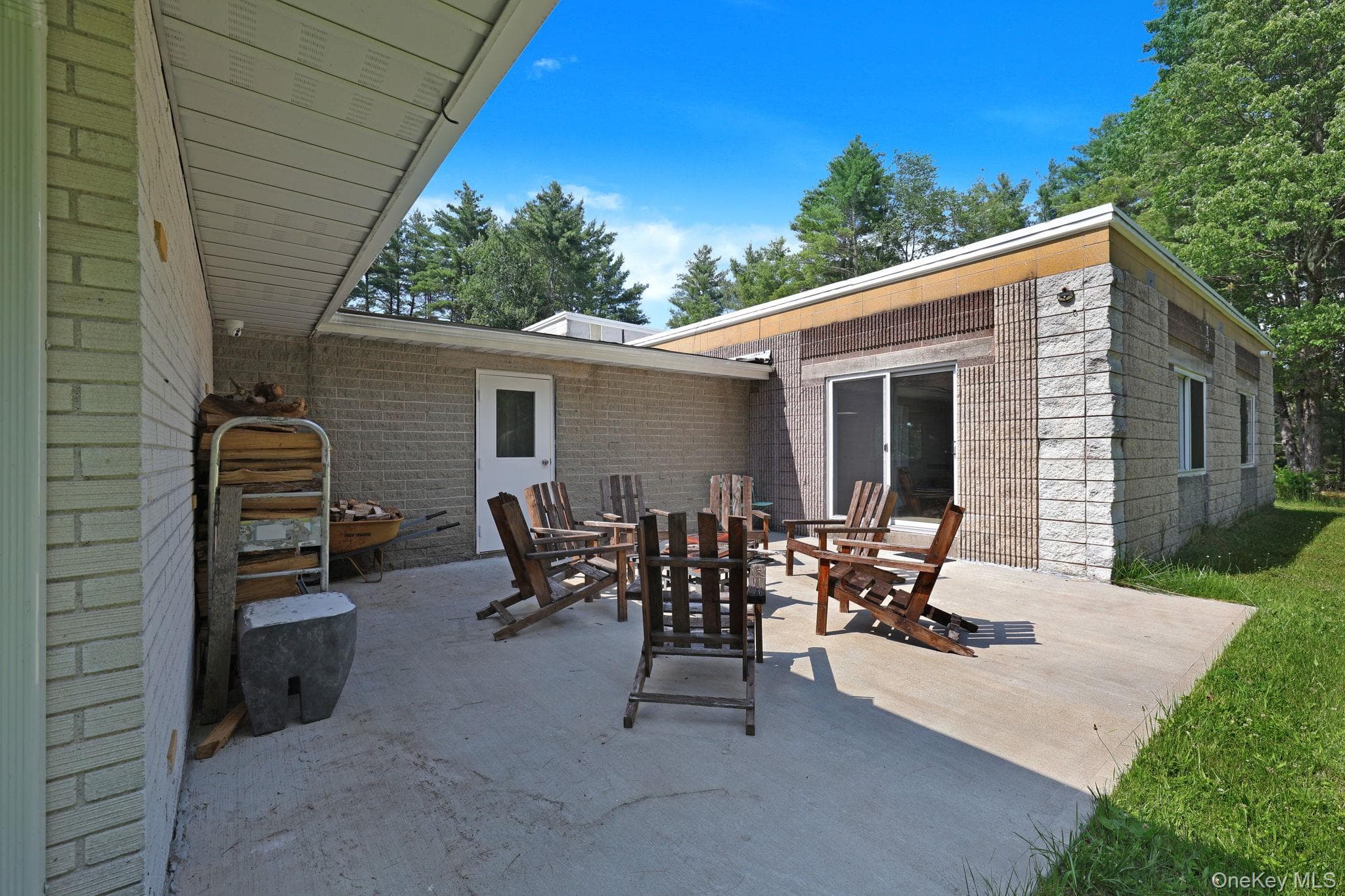 35 Kroeger Road thumbnail 27