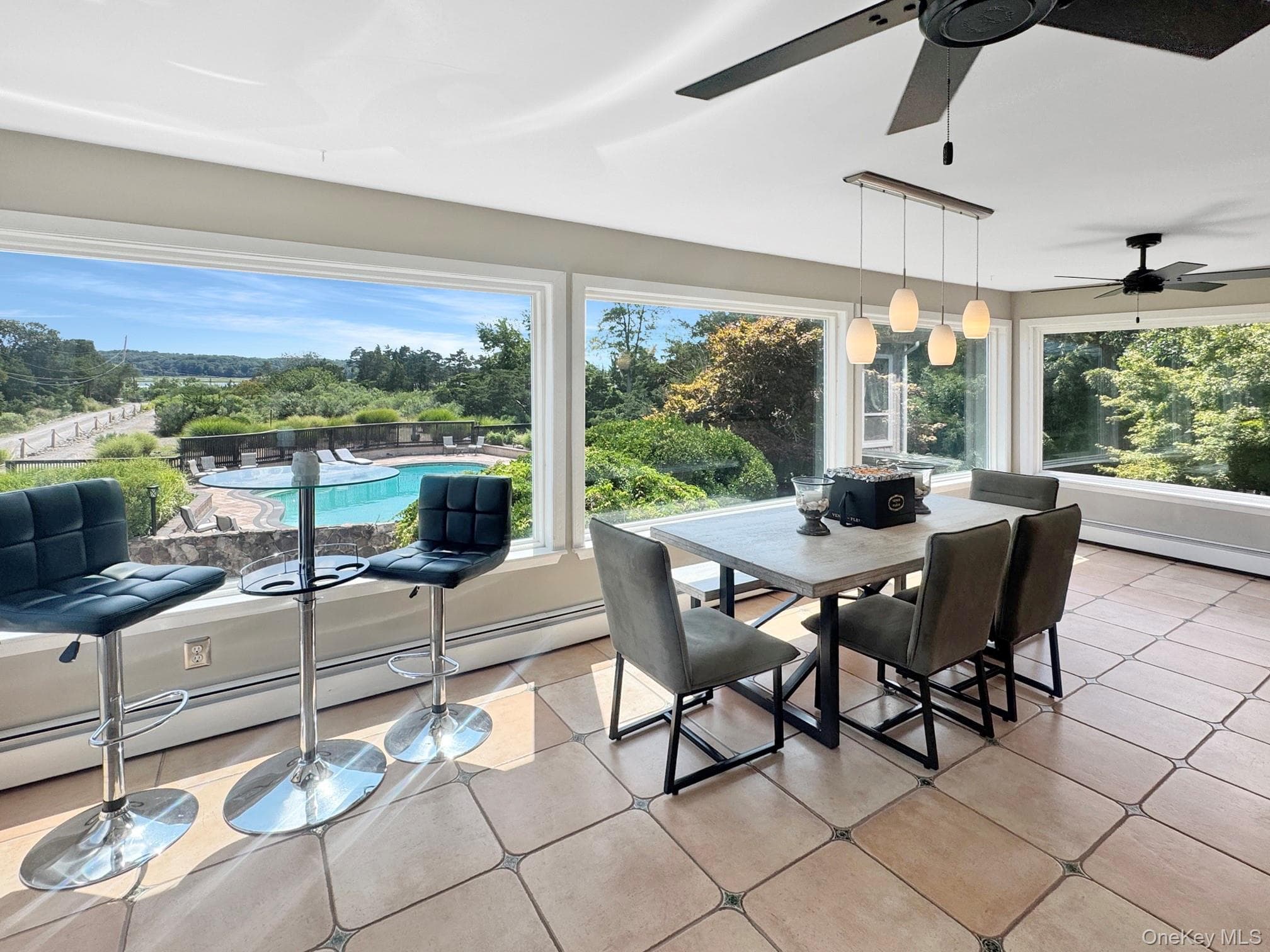 588 E. Long Beach Road thumbnail 11