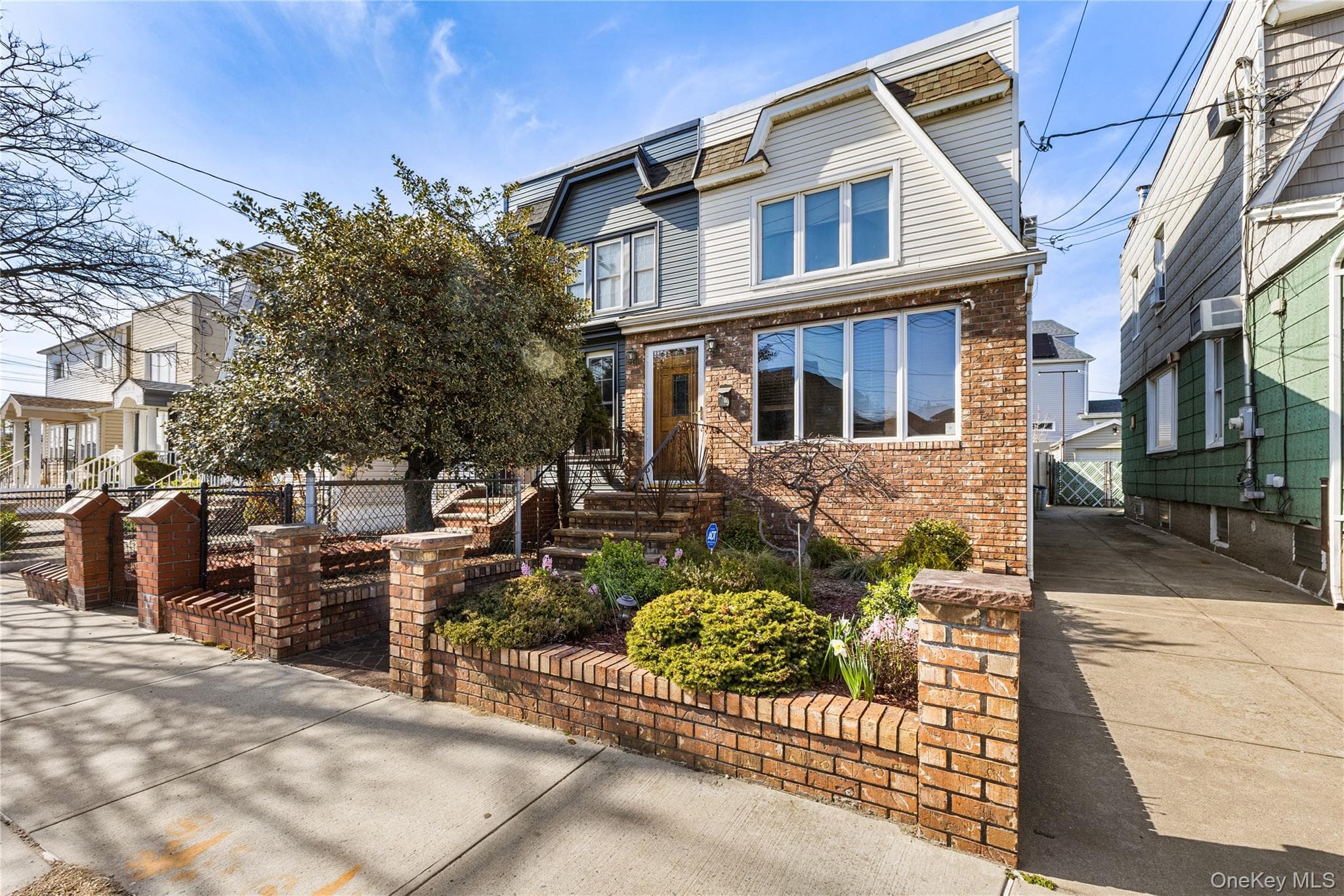9409 Linden Boulevard photo 1