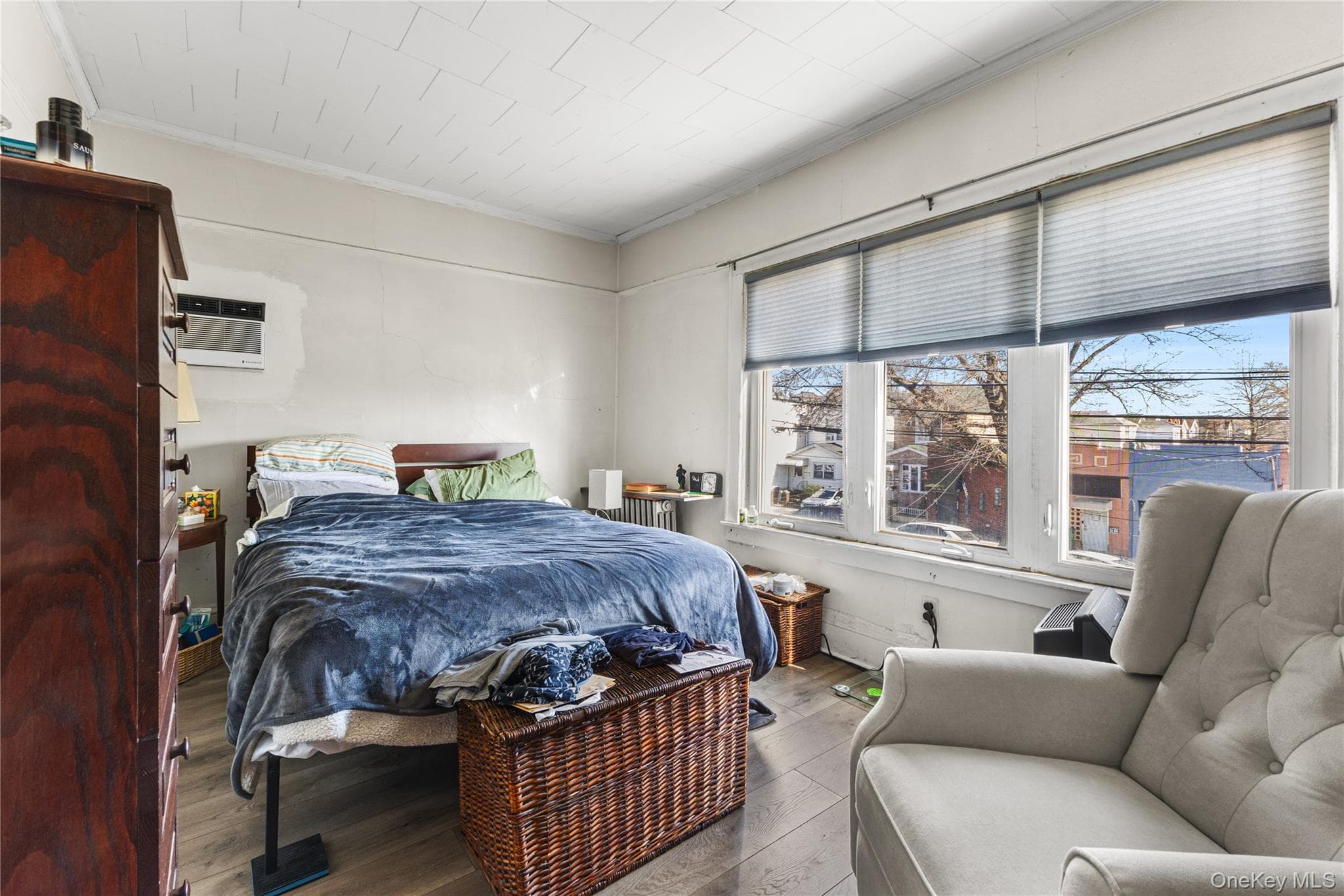 9409 Linden Boulevard thumbnail 10