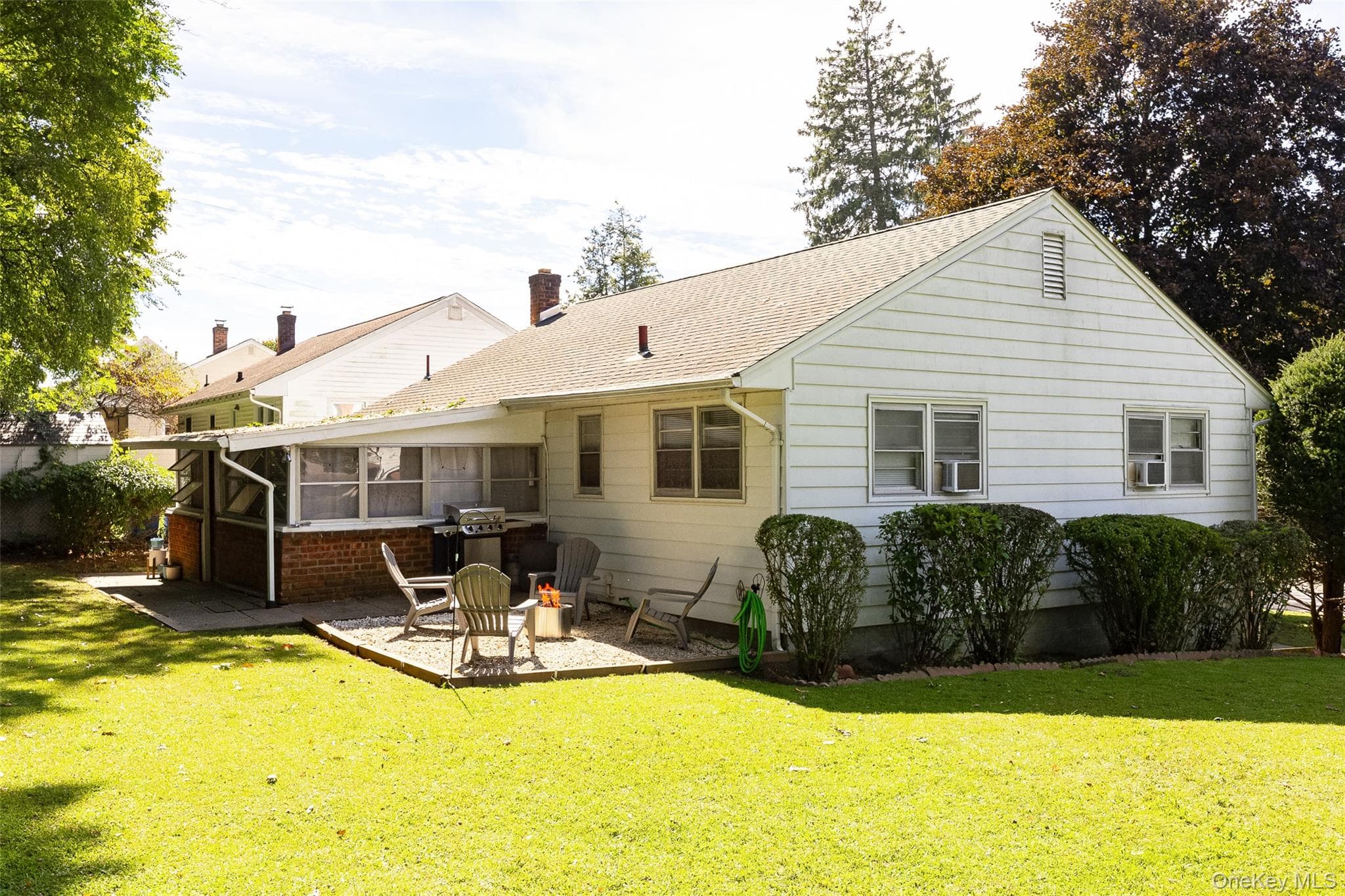 352 Clifton Avenue thumbnail 4