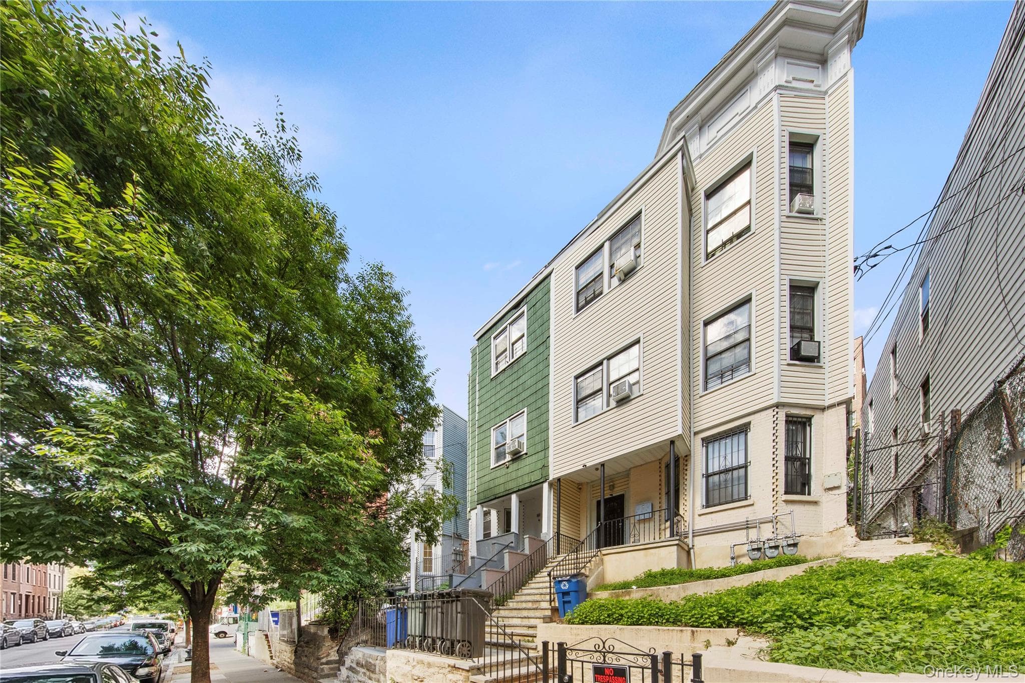 2707 Decatur Avenue thumbnail 2