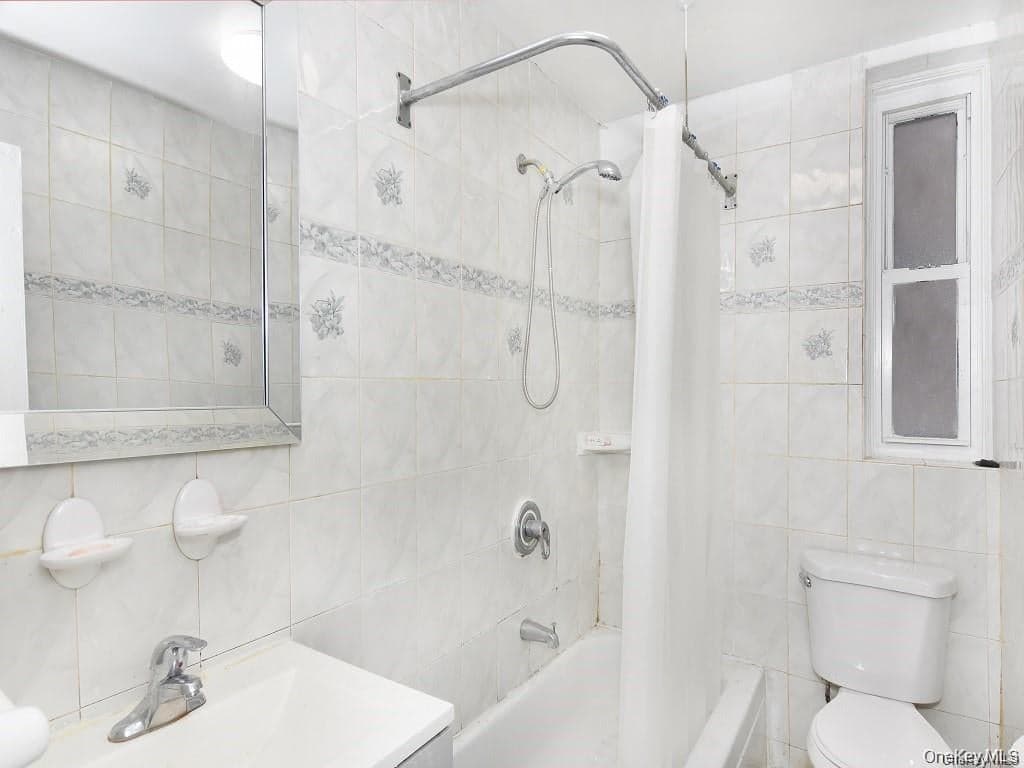 2191 Bolton St ST Unit: 3E thumbnail 2