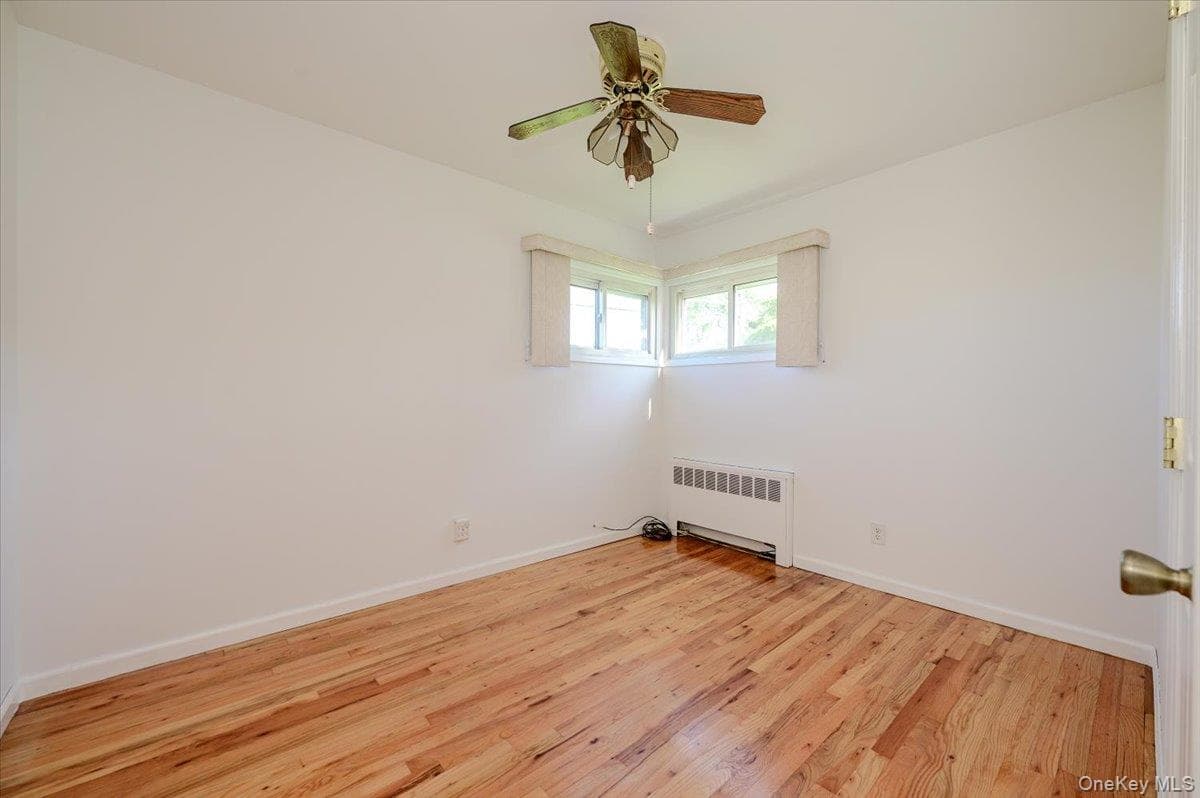 957 N Fulton Avenue thumbnail 11