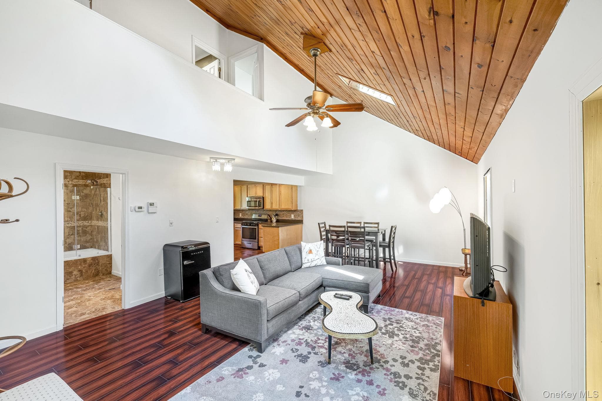 587 Dutch Hill Road thumbnail 10