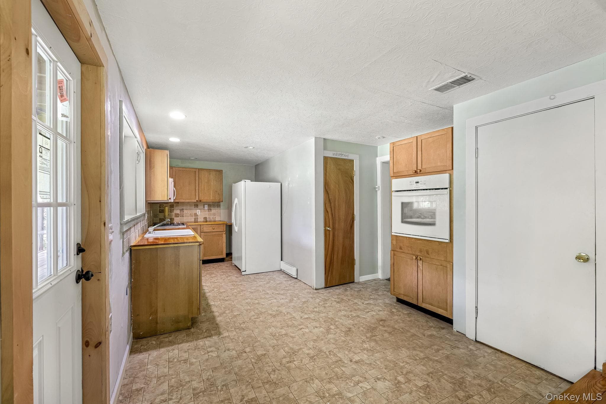 587 Dutch Hill Road thumbnail 21