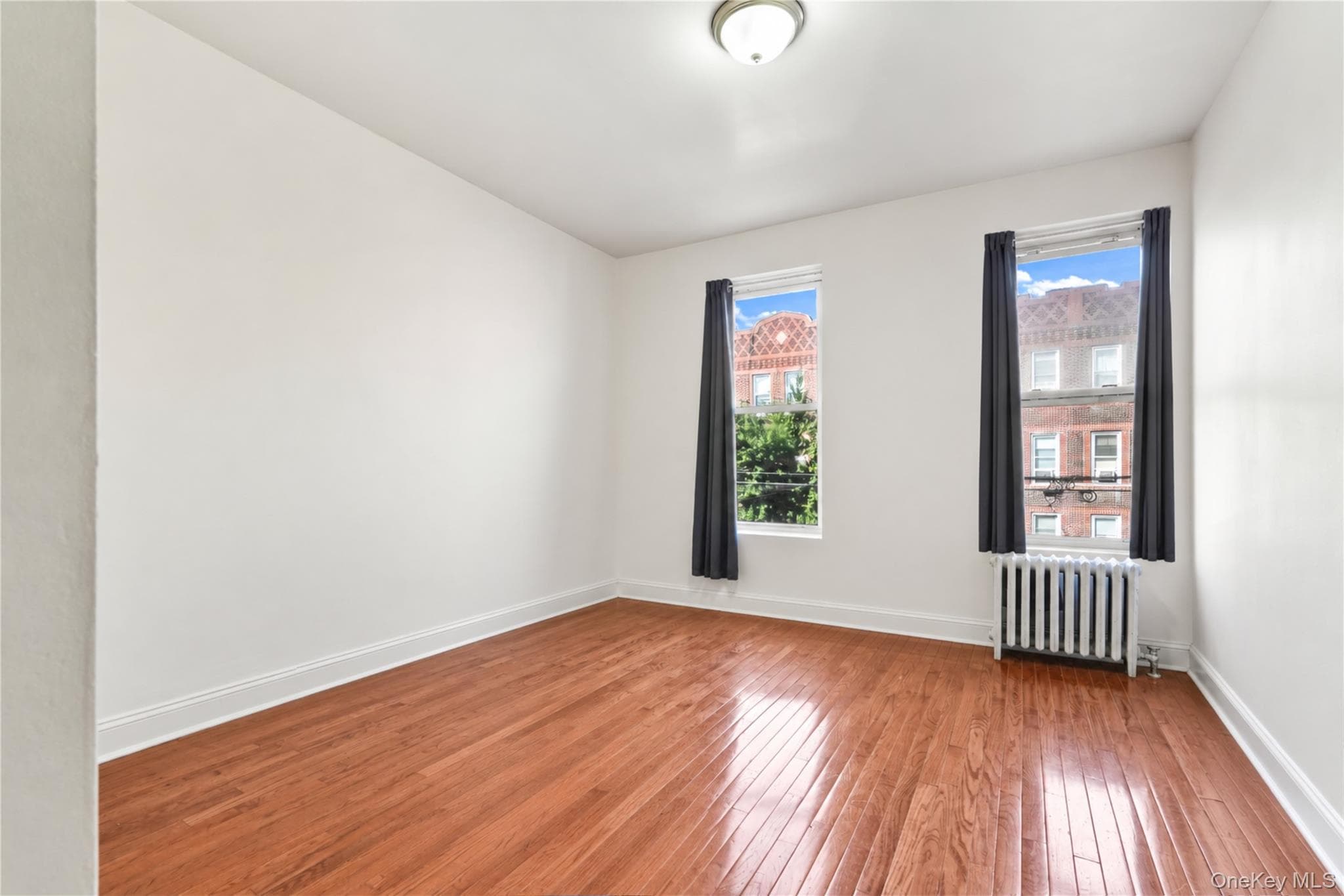 341 E 51st Street thumbnail 22
