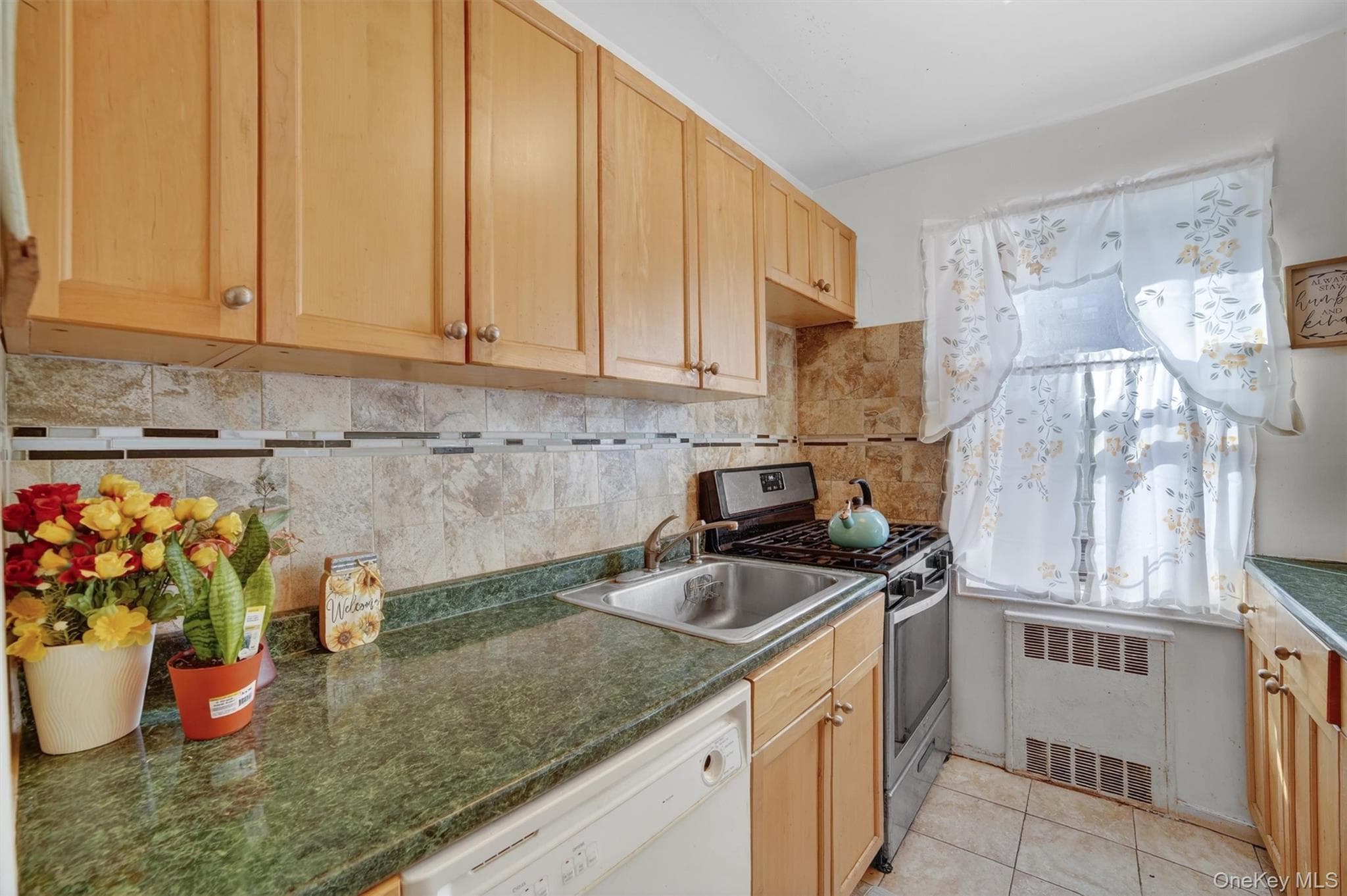 2 Fisher Drive Unit: 318 thumbnail 8