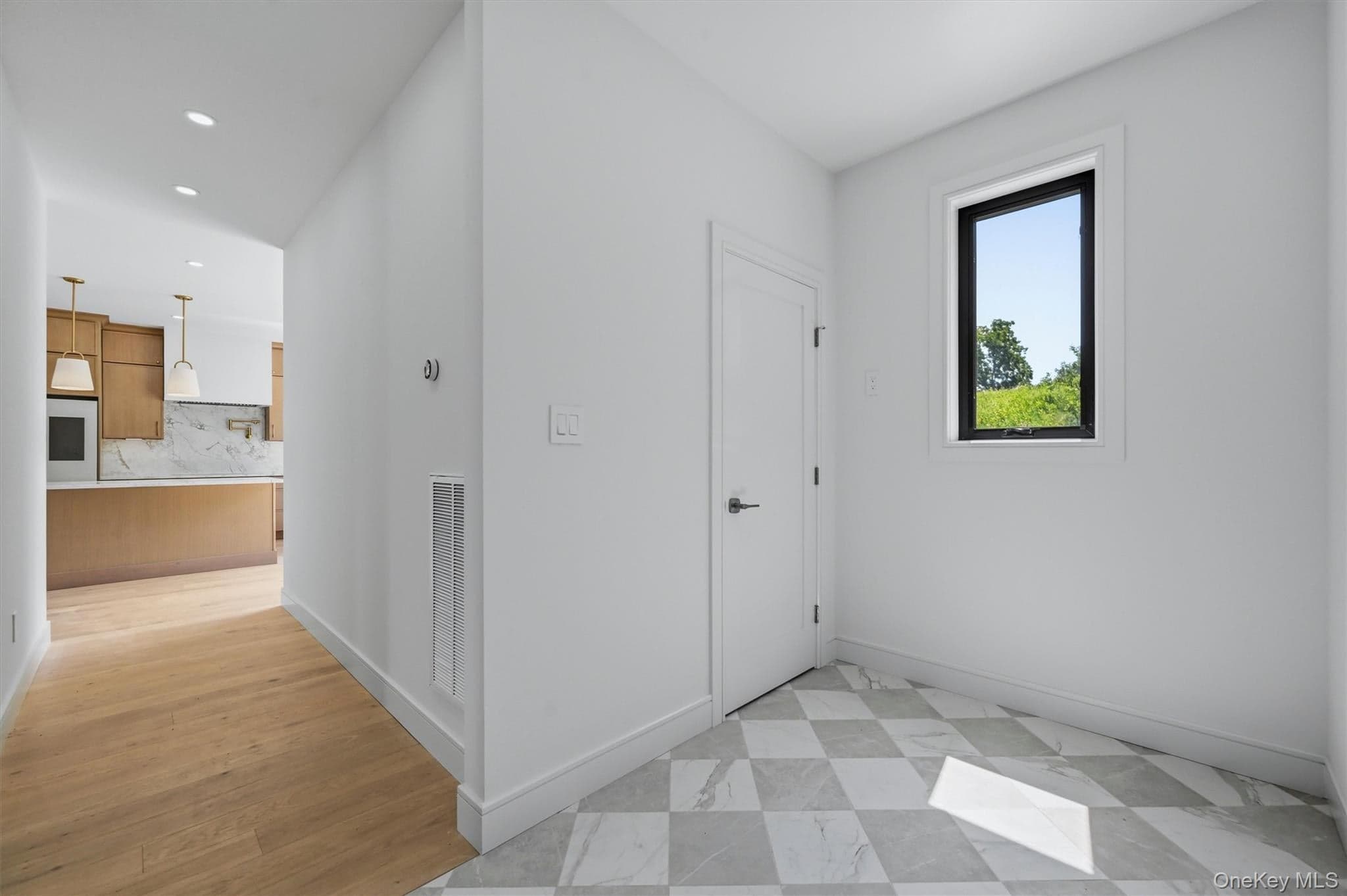 15 Warwick Isle Boulevard thumbnail 20