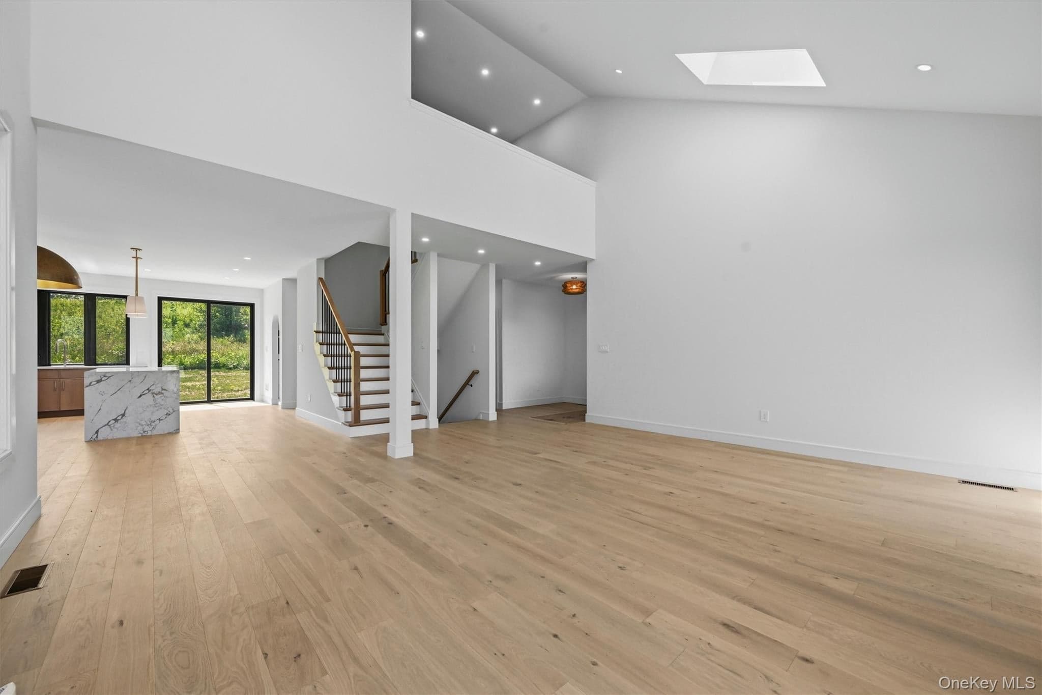 15 Warwick Isle Boulevard thumbnail 7