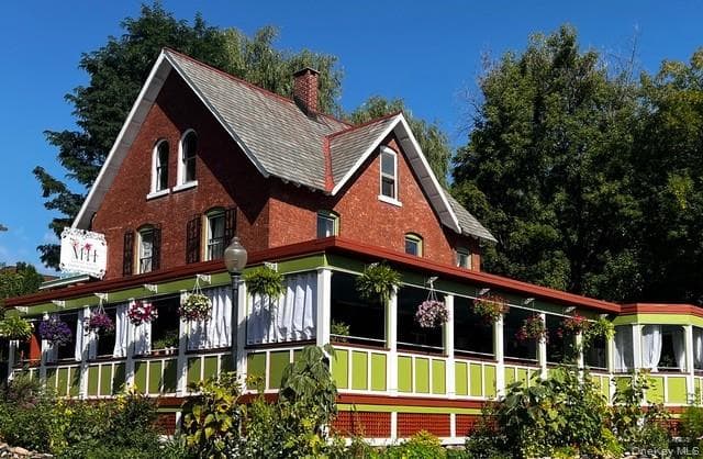 1 York Street, Call Listing Agent