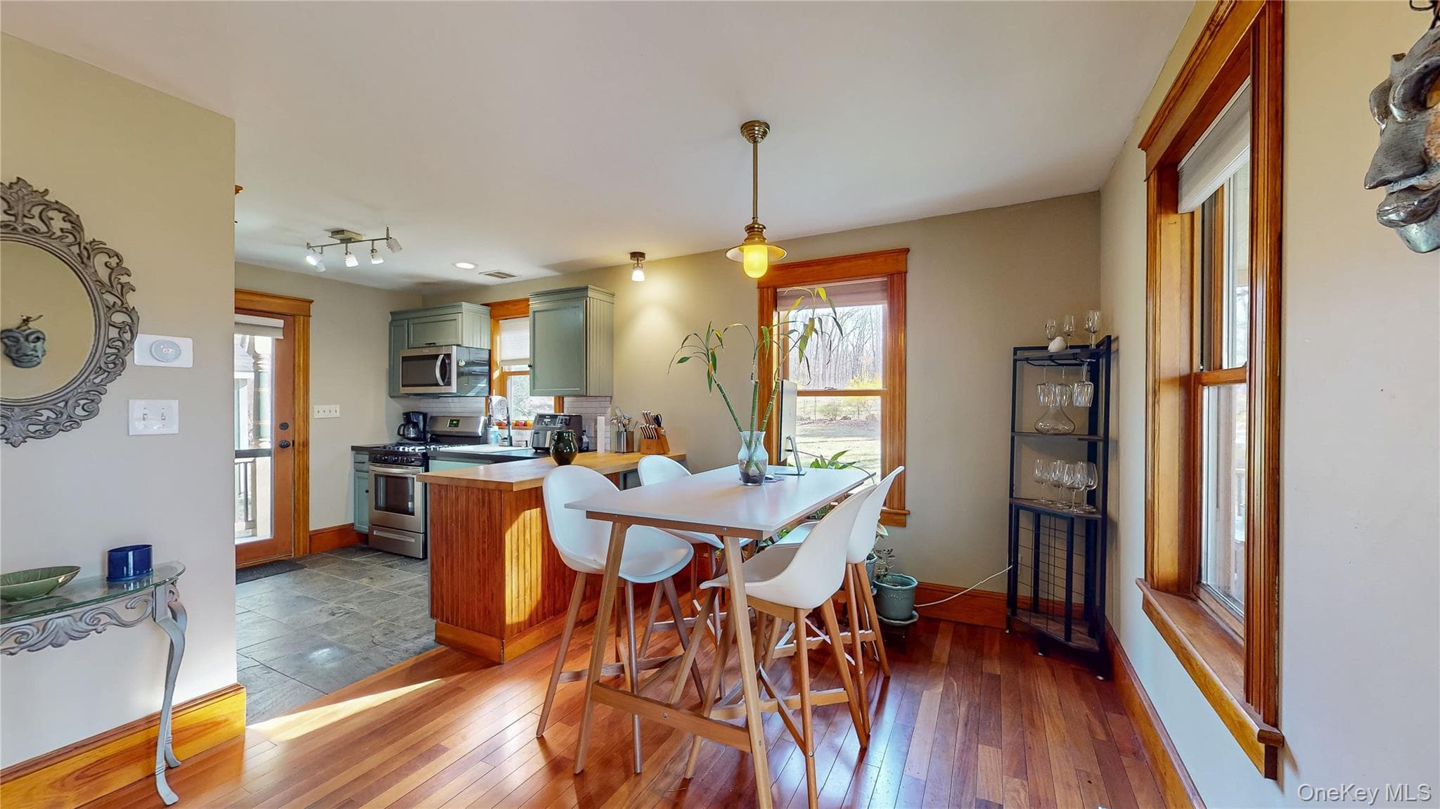 1193 South Road thumbnail 14