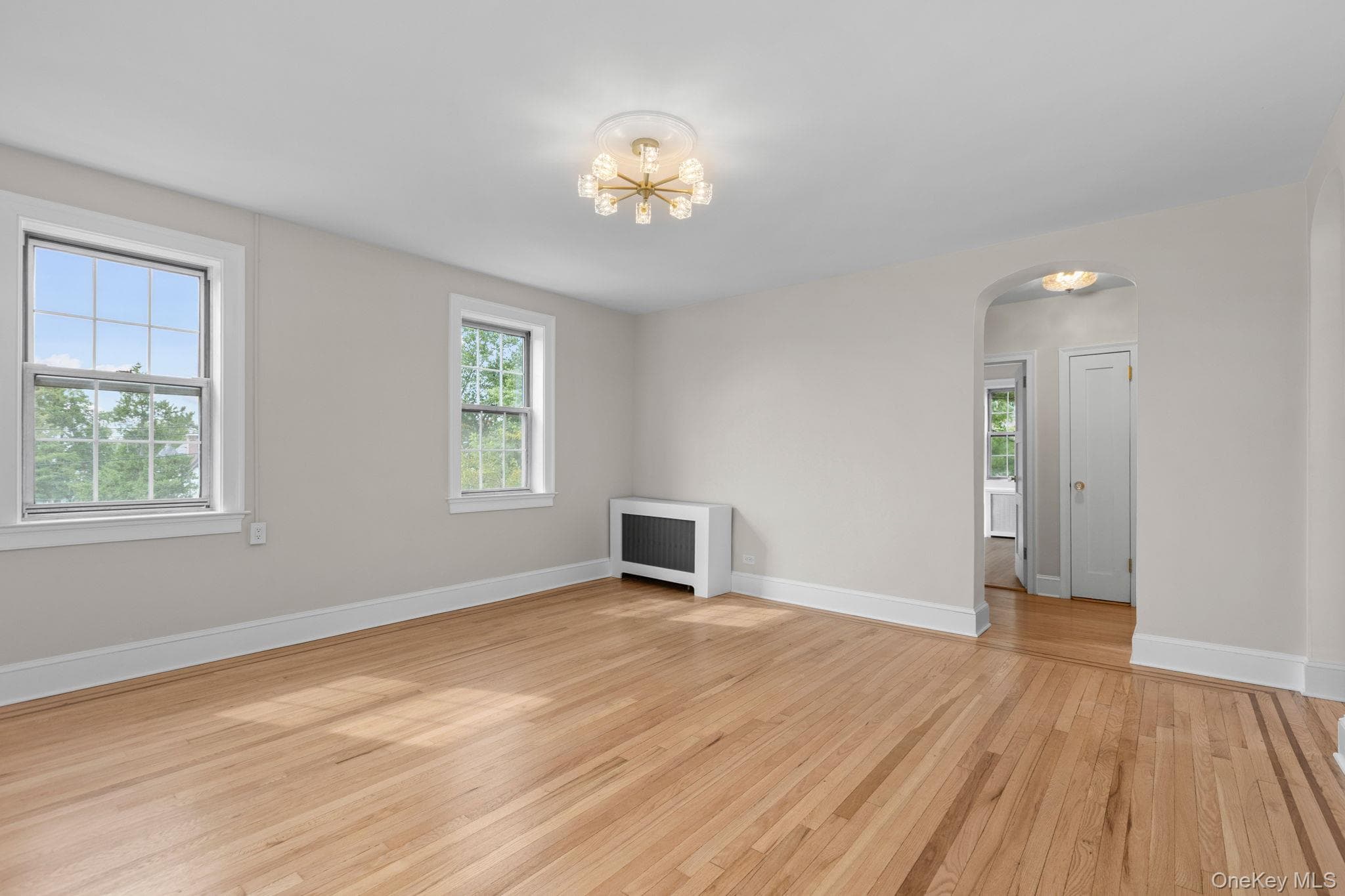 208 Centre Ave AVE Unit: 4-B thumbnail 8