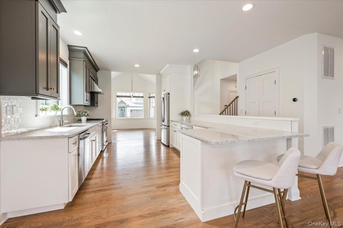 50 Spring Meadow Court Unit: 50 thumbnail 12
