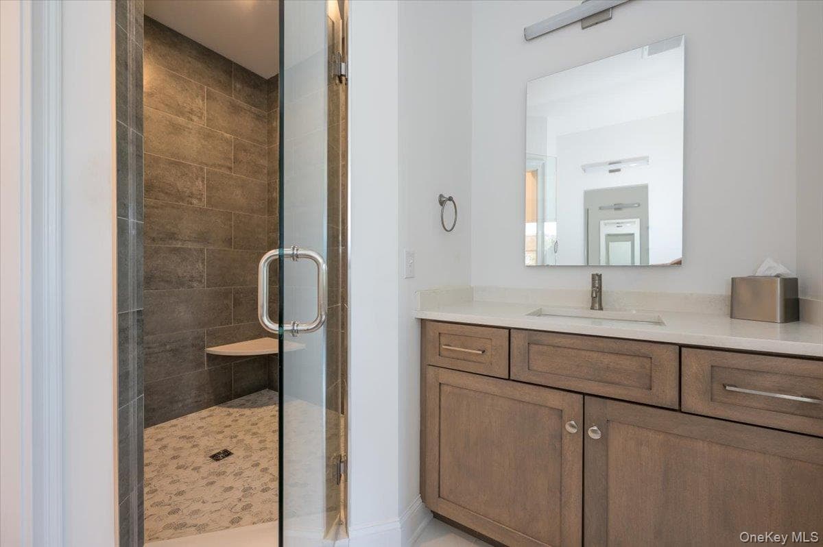 50 Spring Meadow Court Unit: 50 thumbnail 25