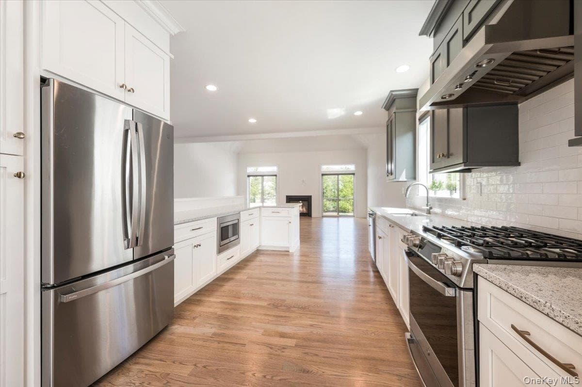 50 Spring Meadow Court Unit: 50 thumbnail 10