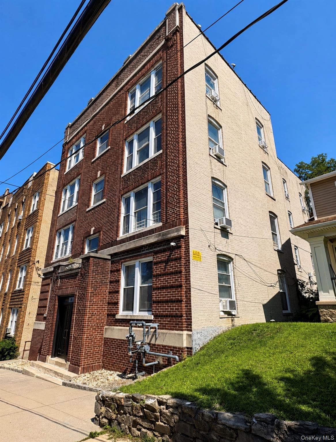 16 Bayley Avenue Unit: 16 (Ground Floor) thumbnail 3