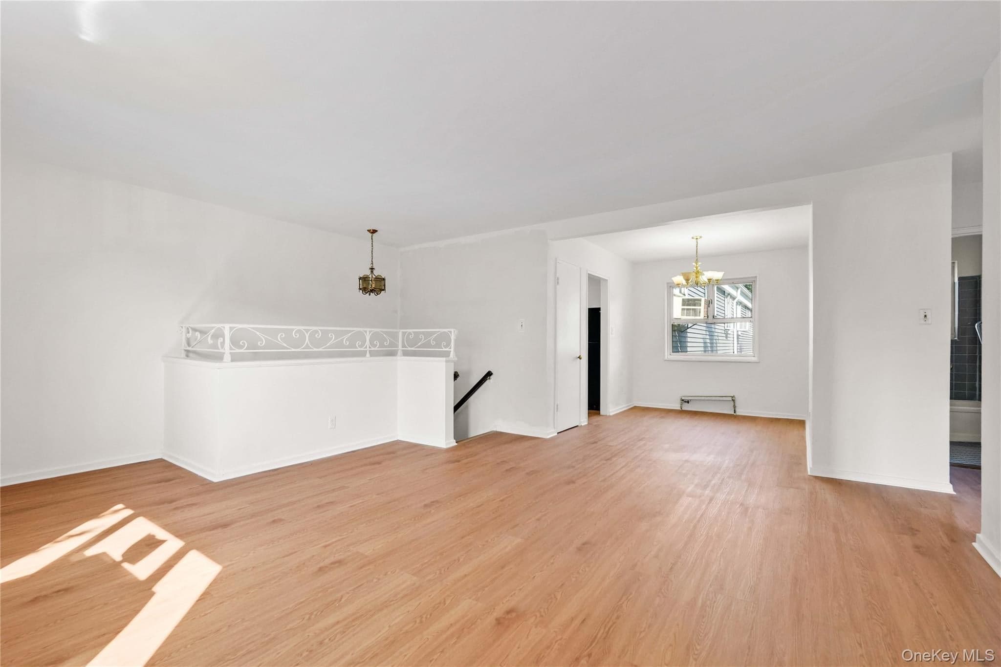 224-01 Hillside Avenue Unit: Upper thumbnail 6
