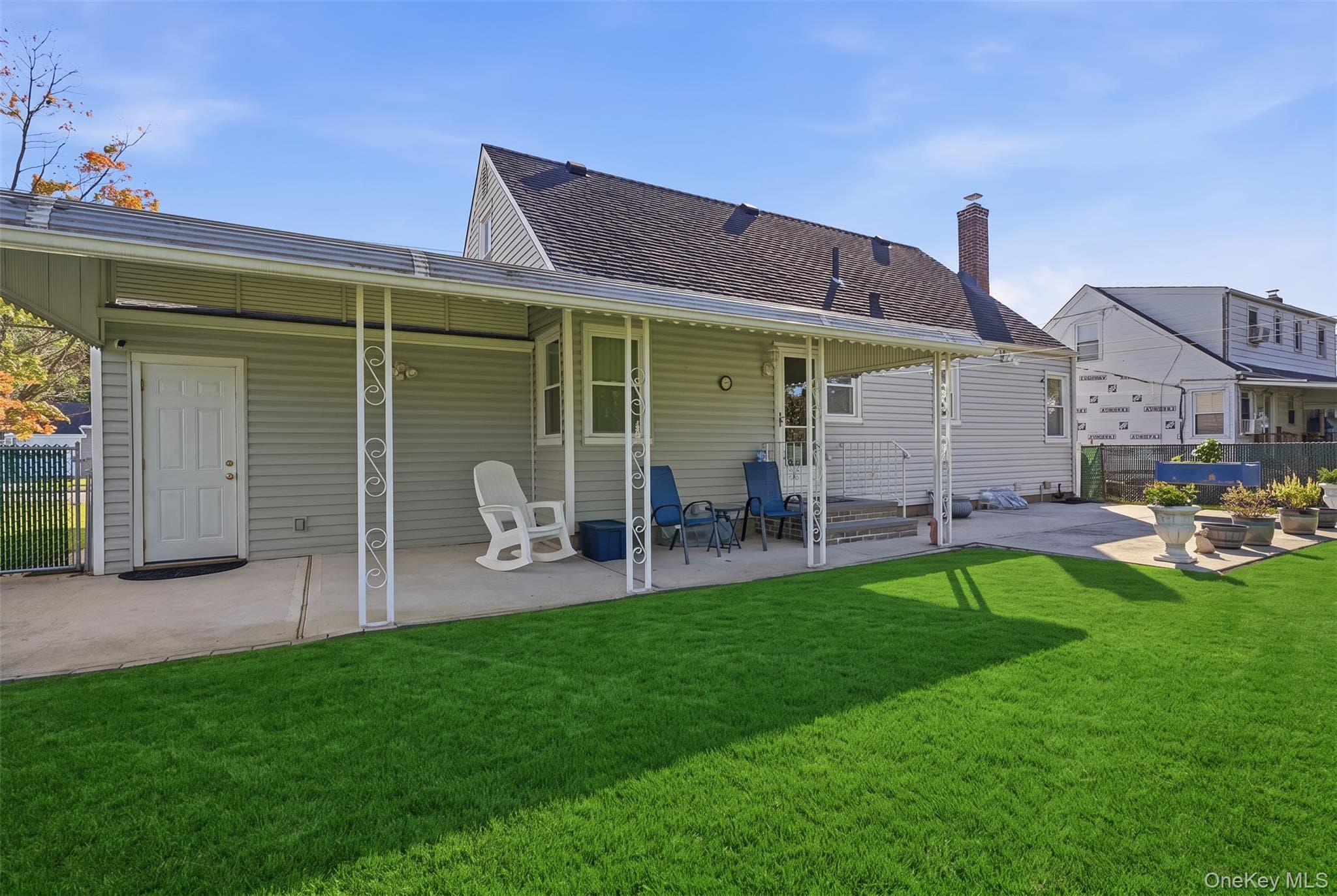 305 W Nicholai Street thumbnail 28